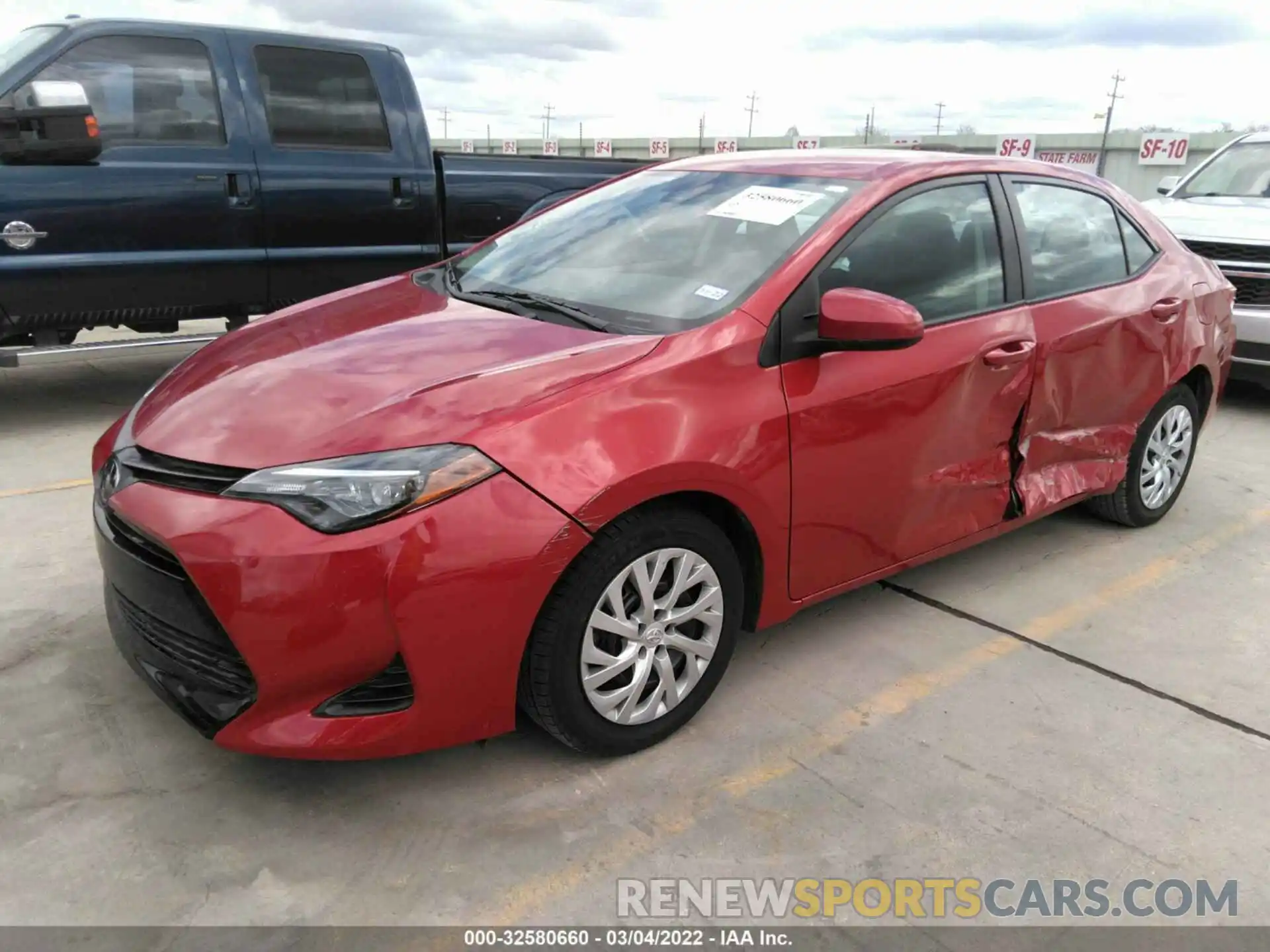 2 Photograph of a damaged car 5YFBURHEXKP898603 TOYOTA COROLLA 2019