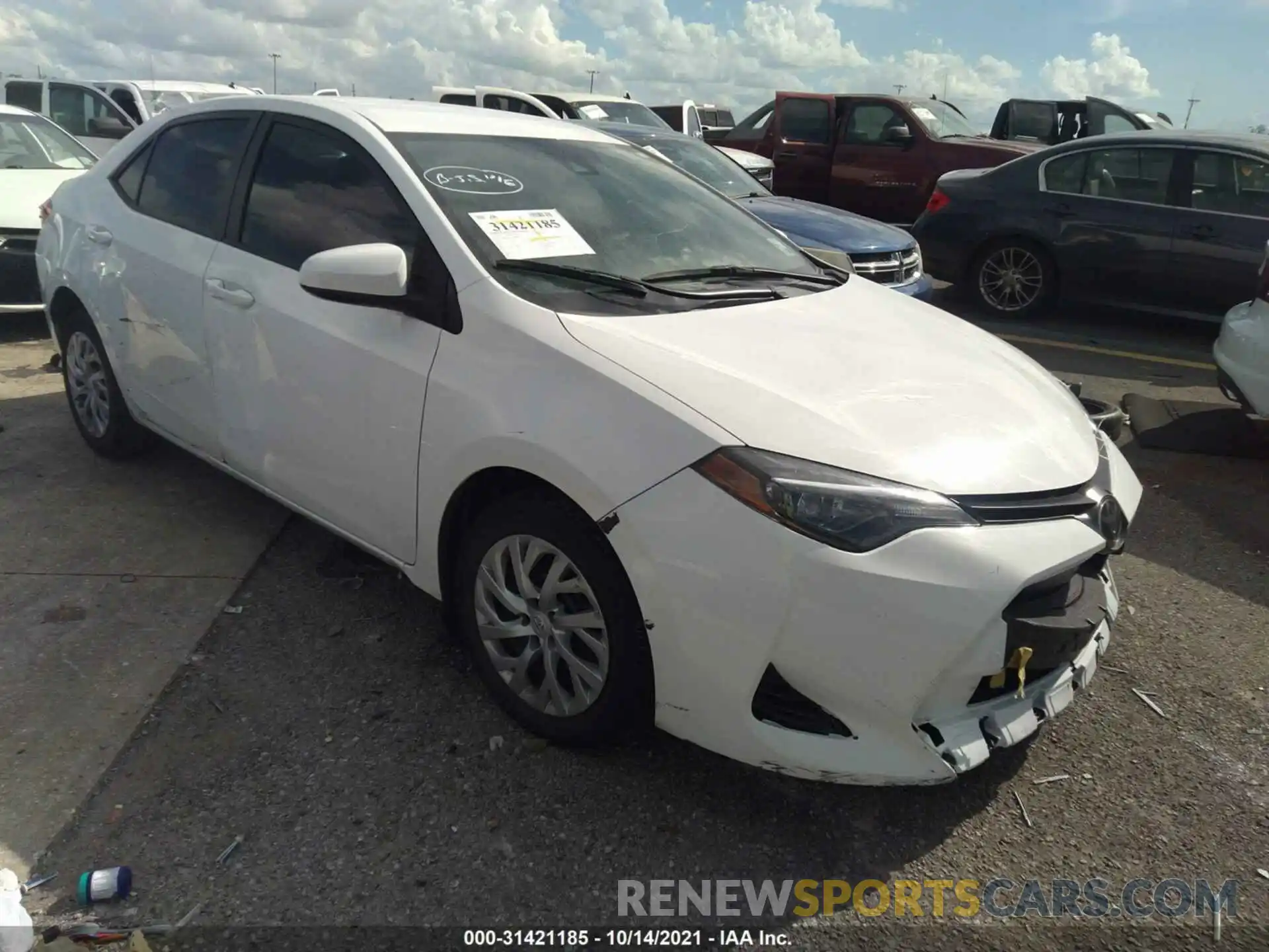 1 Photograph of a damaged car 5YFBURHEXKP898679 TOYOTA COROLLA 2019