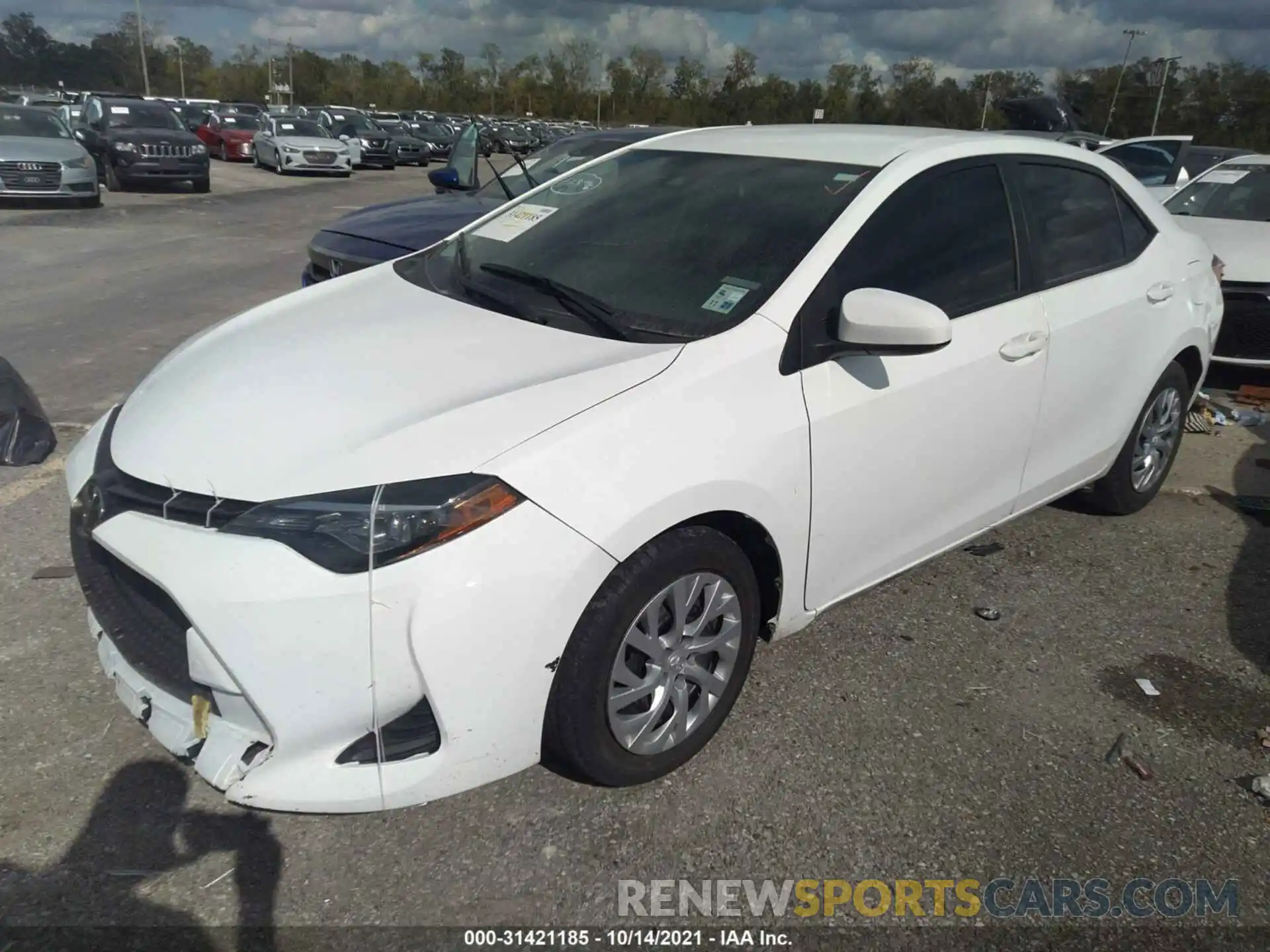 2 Photograph of a damaged car 5YFBURHEXKP898679 TOYOTA COROLLA 2019