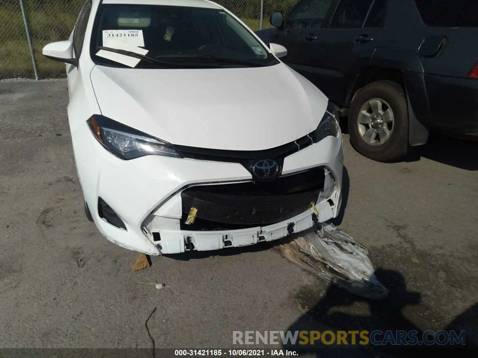 6 Photograph of a damaged car 5YFBURHEXKP898679 TOYOTA COROLLA 2019