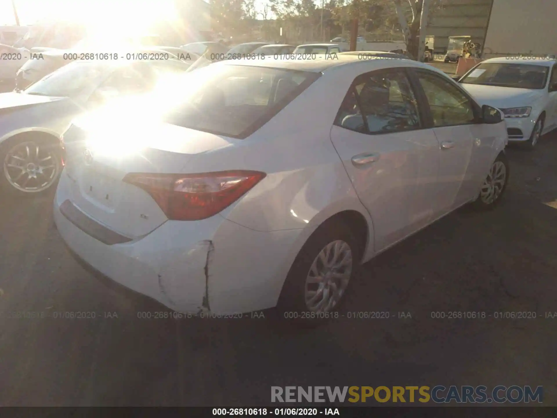 4 Photograph of a damaged car 5YFBURHEXKP898701 TOYOTA COROLLA 2019