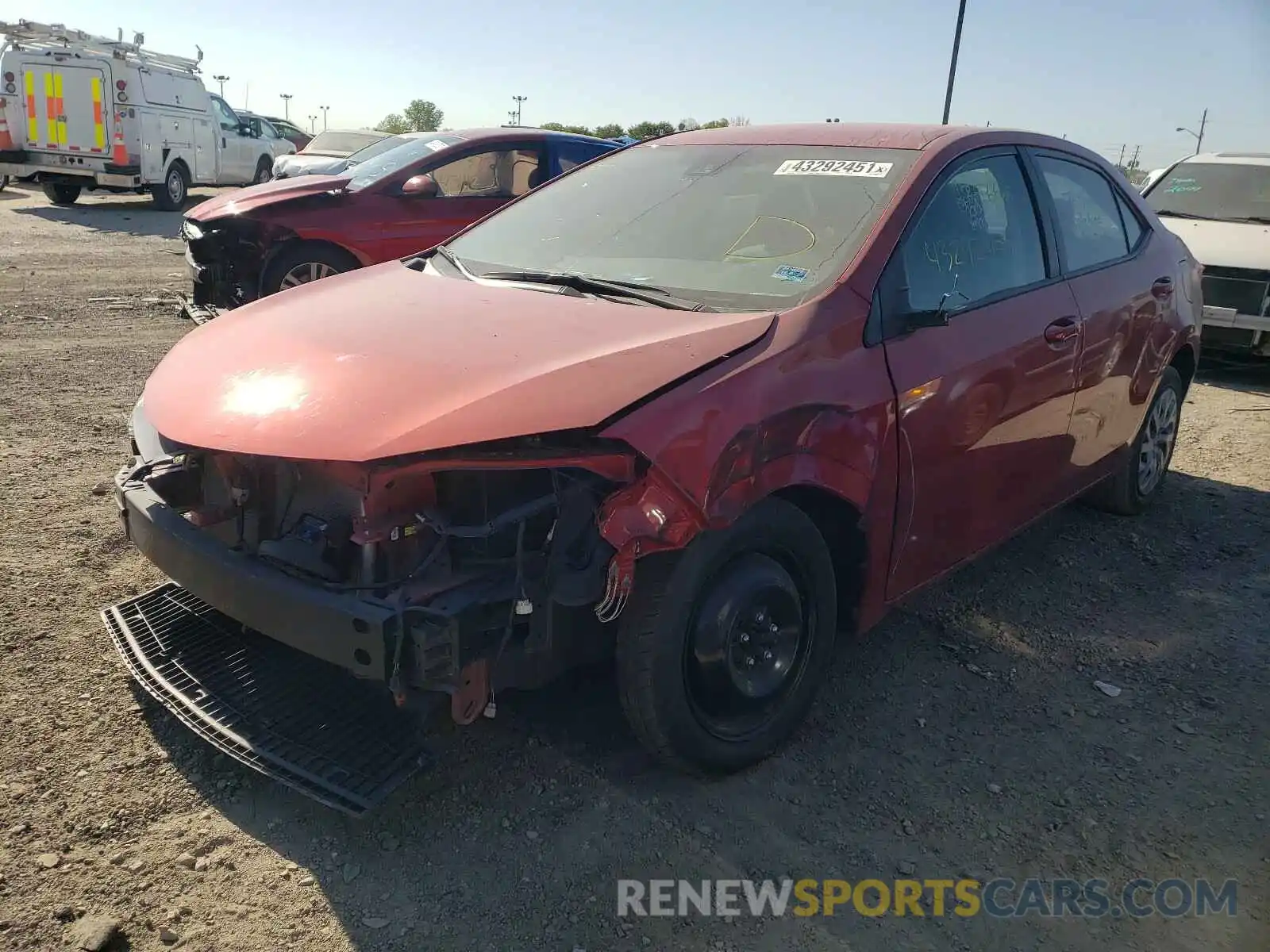 2 Photograph of a damaged car 5YFBURHEXKP898813 TOYOTA COROLLA 2019