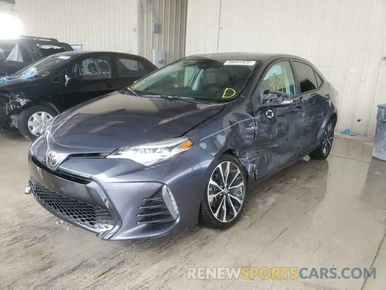 2 Photograph of a damaged car 5YFBURHEXKP898925 TOYOTA COROLLA 2019