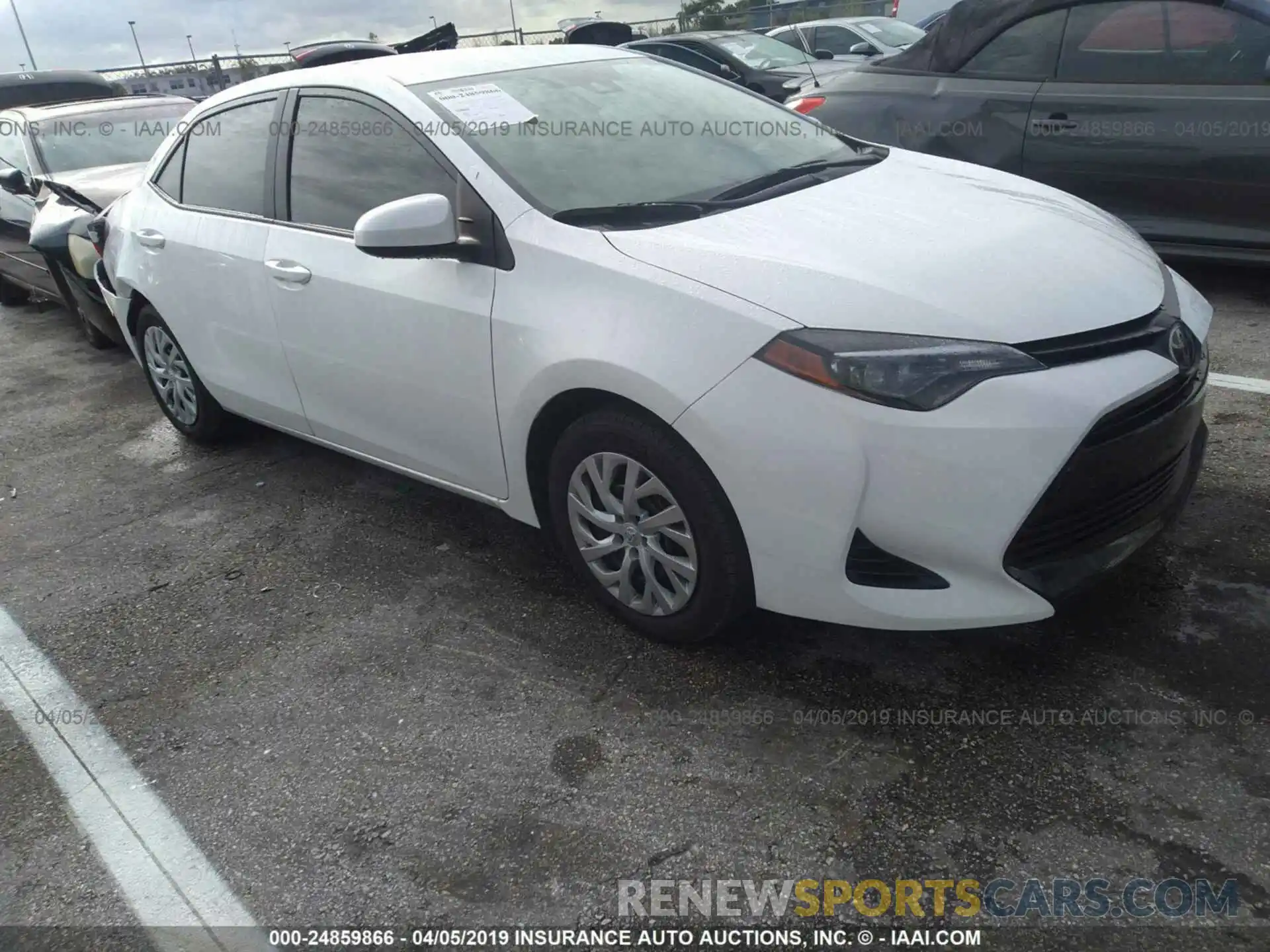 1 Photograph of a damaged car 5YFBURHEXKP899234 TOYOTA COROLLA 2019