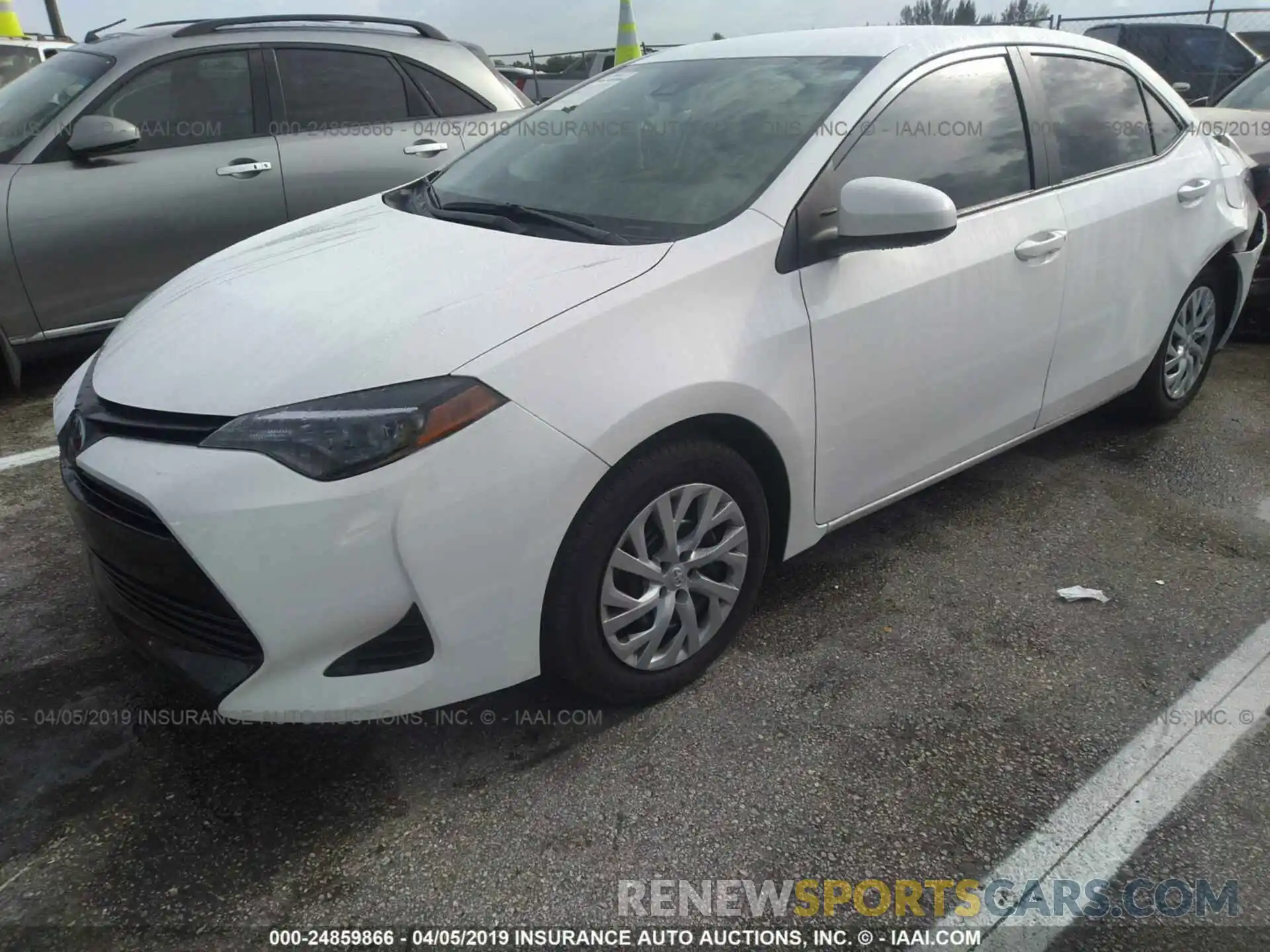 2 Photograph of a damaged car 5YFBURHEXKP899234 TOYOTA COROLLA 2019