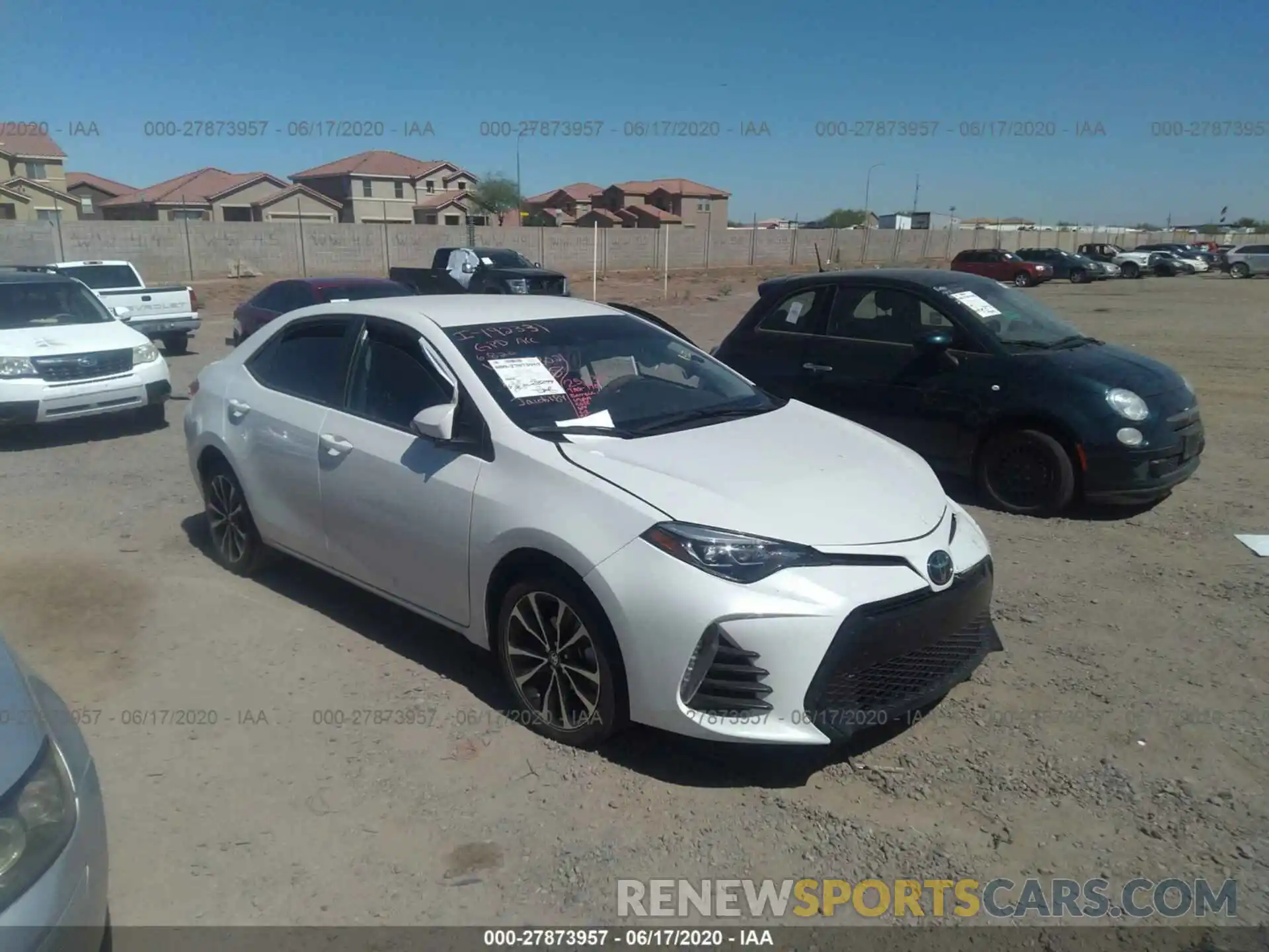 1 Photograph of a damaged car 5YFBURHEXKP899802 TOYOTA COROLLA 2019