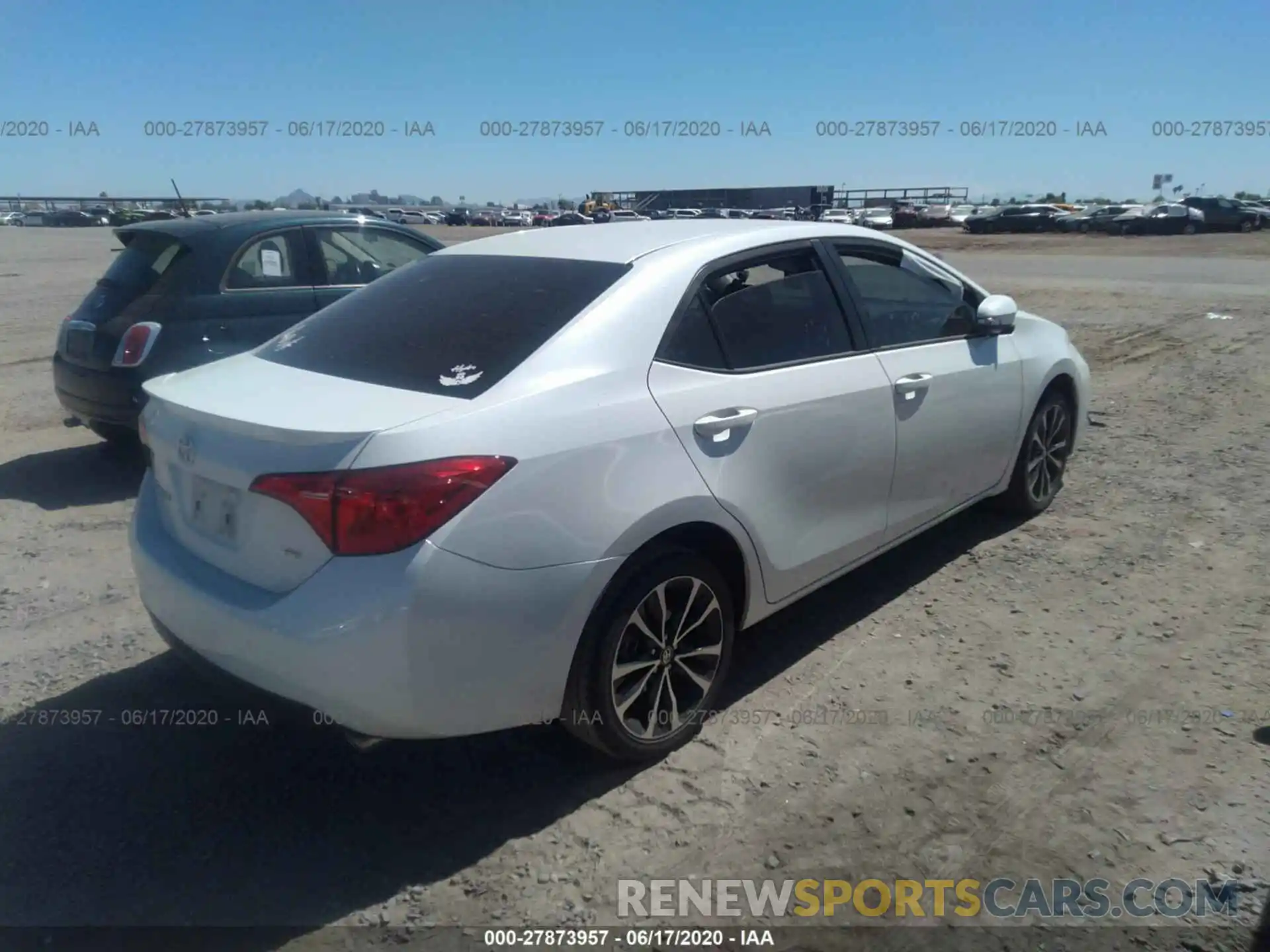 4 Photograph of a damaged car 5YFBURHEXKP899802 TOYOTA COROLLA 2019