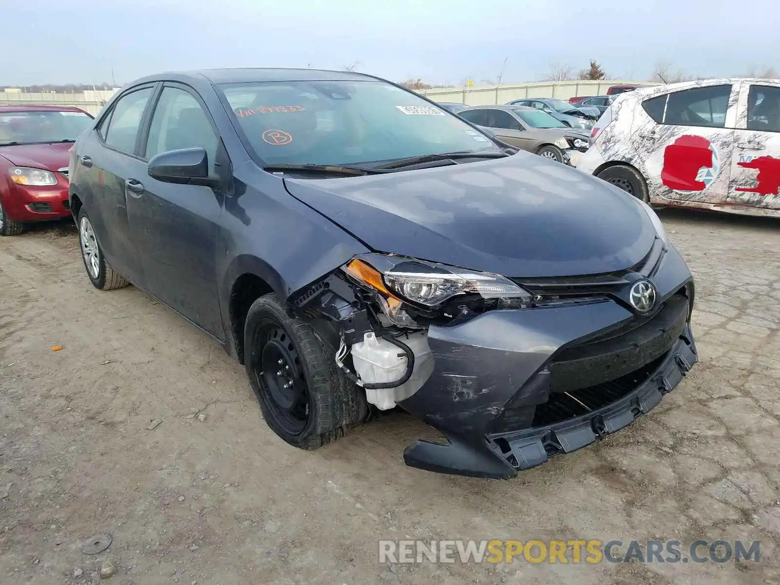 1 Photograph of a damaged car 5YFBURHEXKP899833 TOYOTA COROLLA 2019