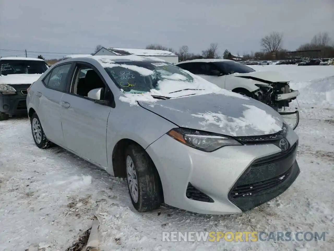 1 Photograph of a damaged car 5YFBURHEXKP900043 TOYOTA COROLLA 2019