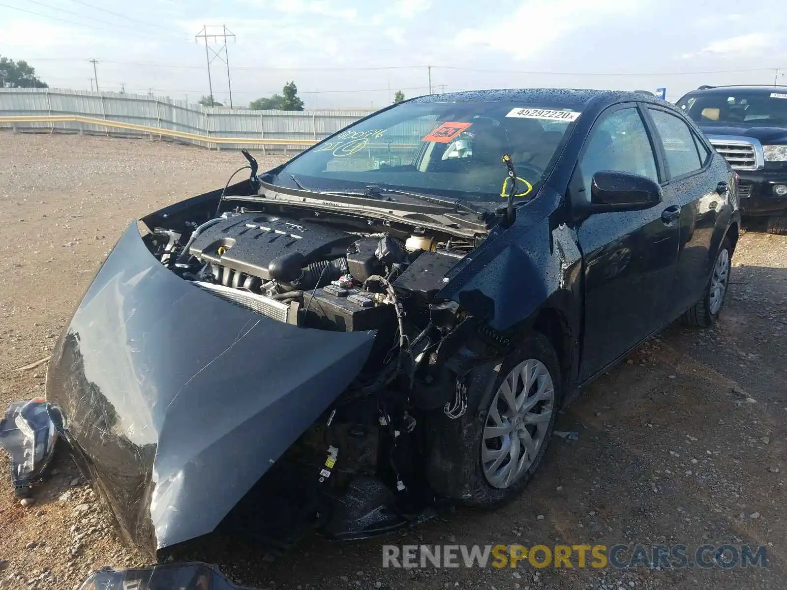 2 Photograph of a damaged car 5YFBURHEXKP900916 TOYOTA COROLLA 2019