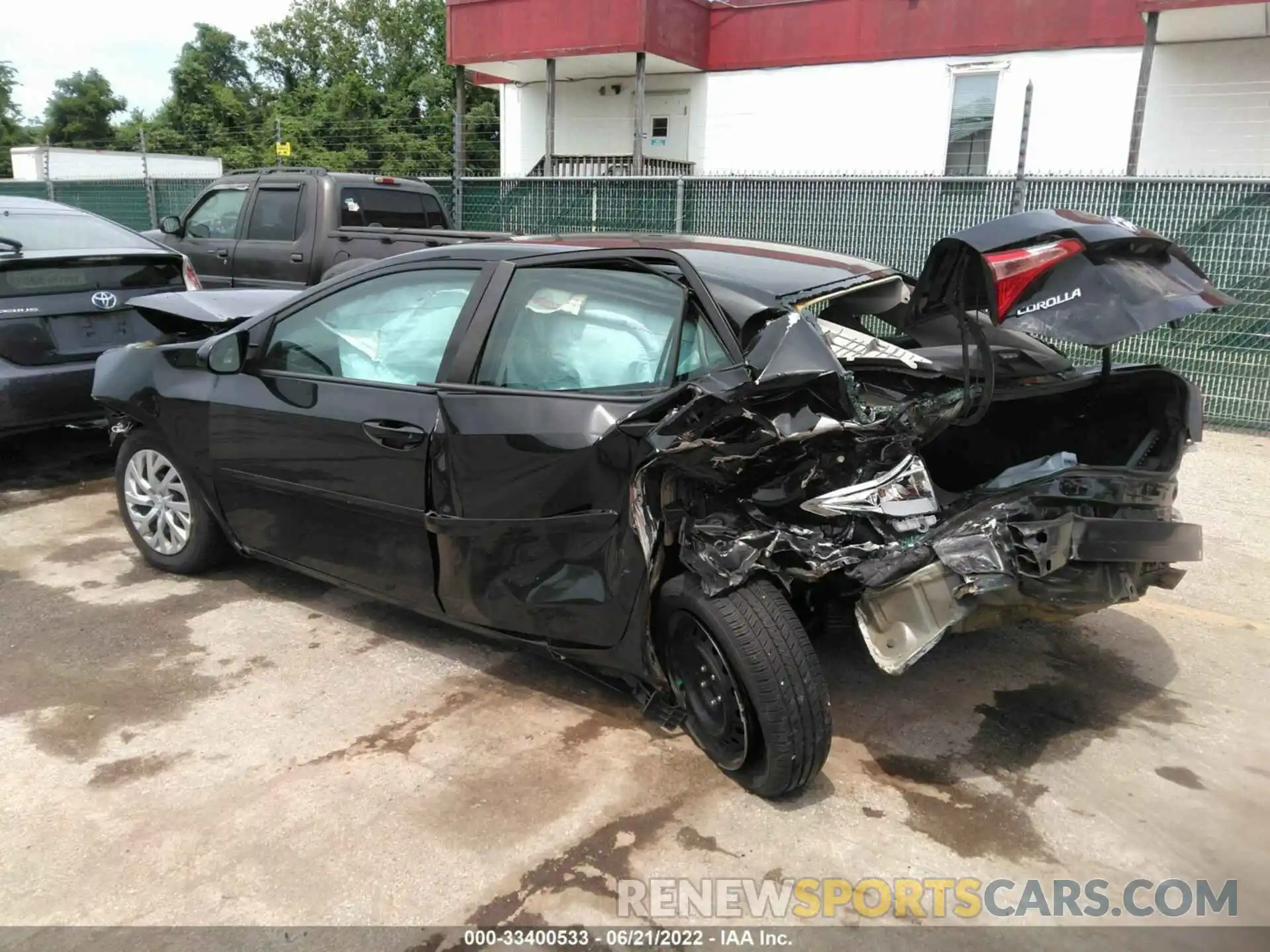 3 Photograph of a damaged car 5YFBURHEXKP901659 TOYOTA COROLLA 2019