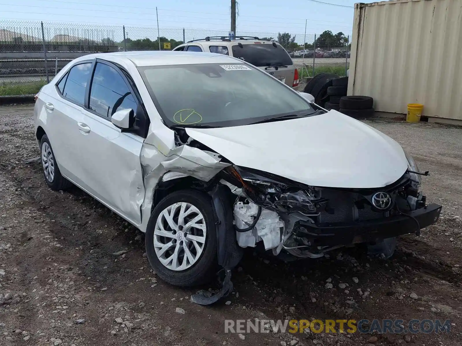 1 Photograph of a damaged car 5YFBURHEXKP901810 TOYOTA COROLLA 2019