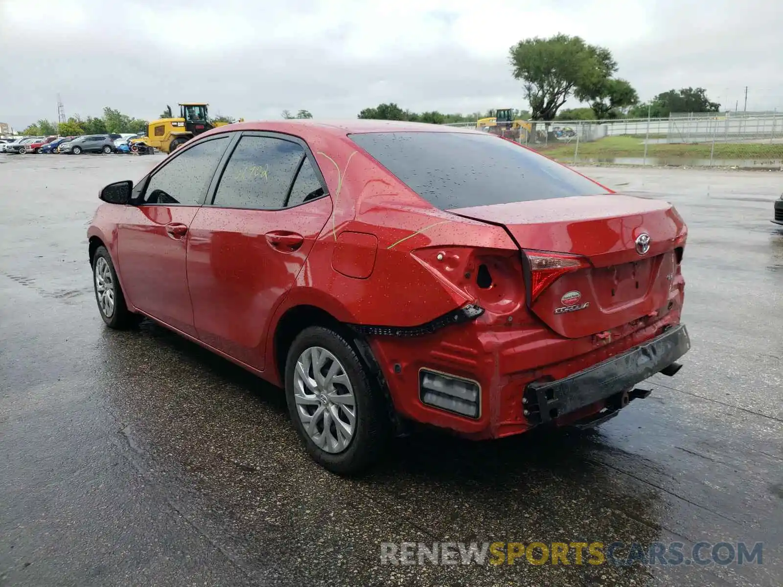3 Photograph of a damaged car 5YFBURHEXKP902472 TOYOTA COROLLA 2019