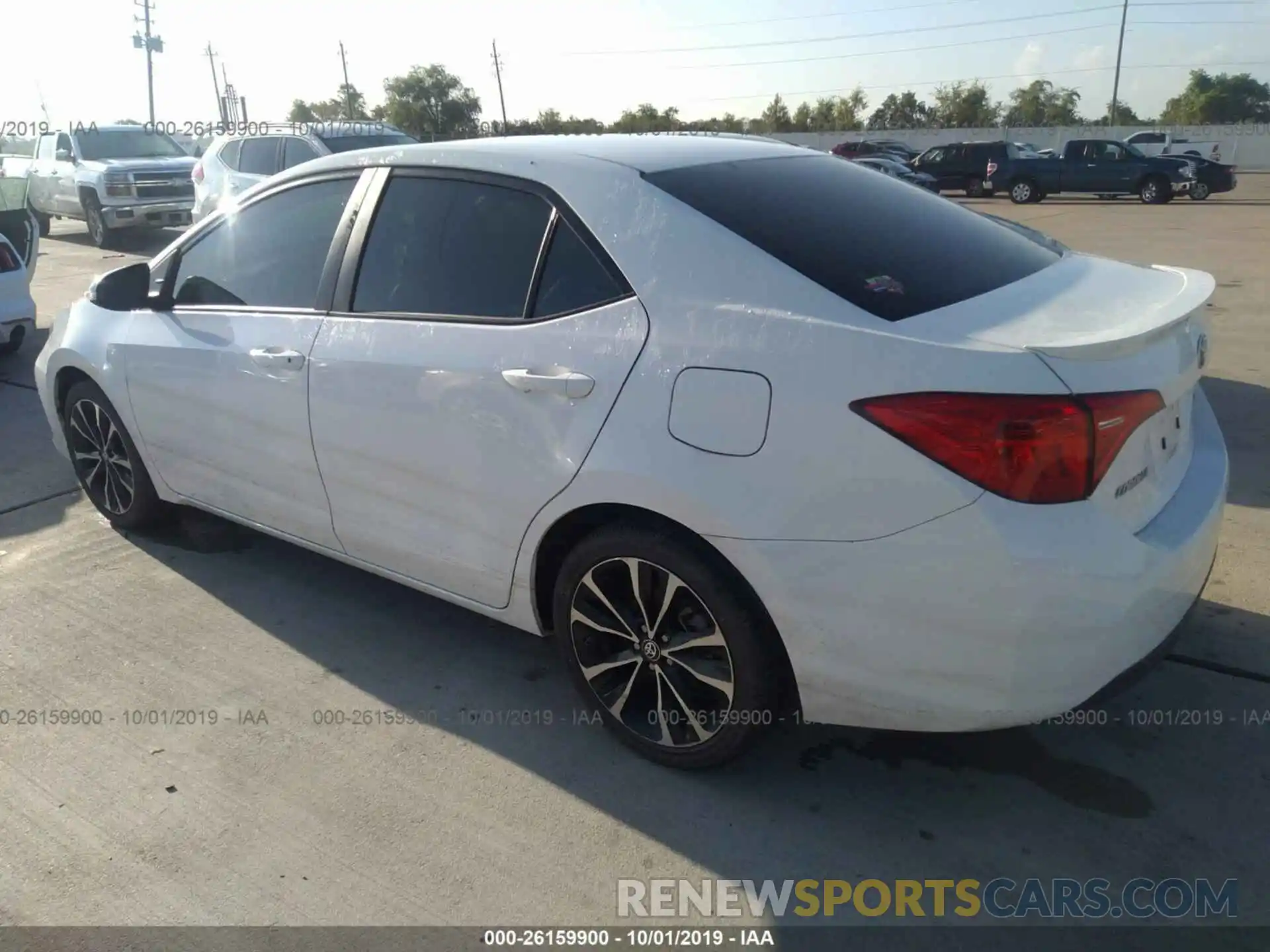 3 Photograph of a damaged car 5YFBURHEXKP902780 TOYOTA COROLLA 2019