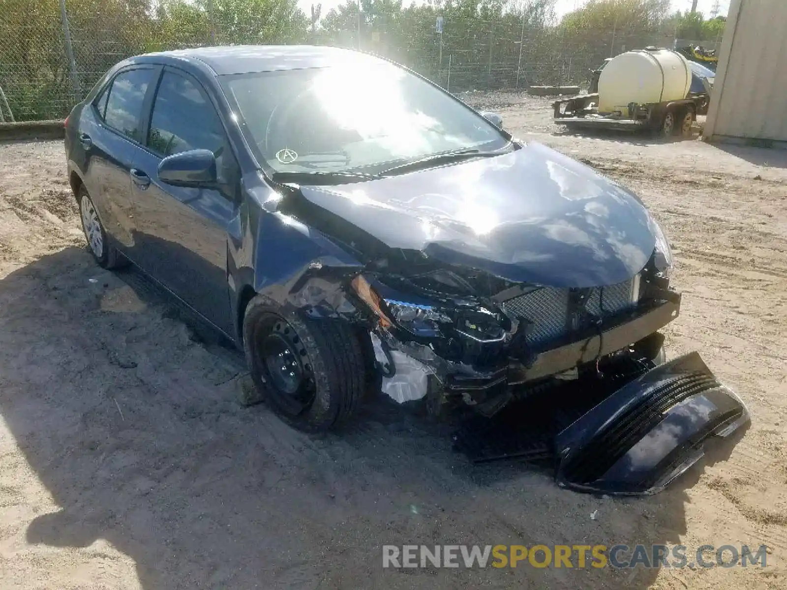 1 Photograph of a damaged car 5YFBURHEXKP903251 TOYOTA COROLLA 2019