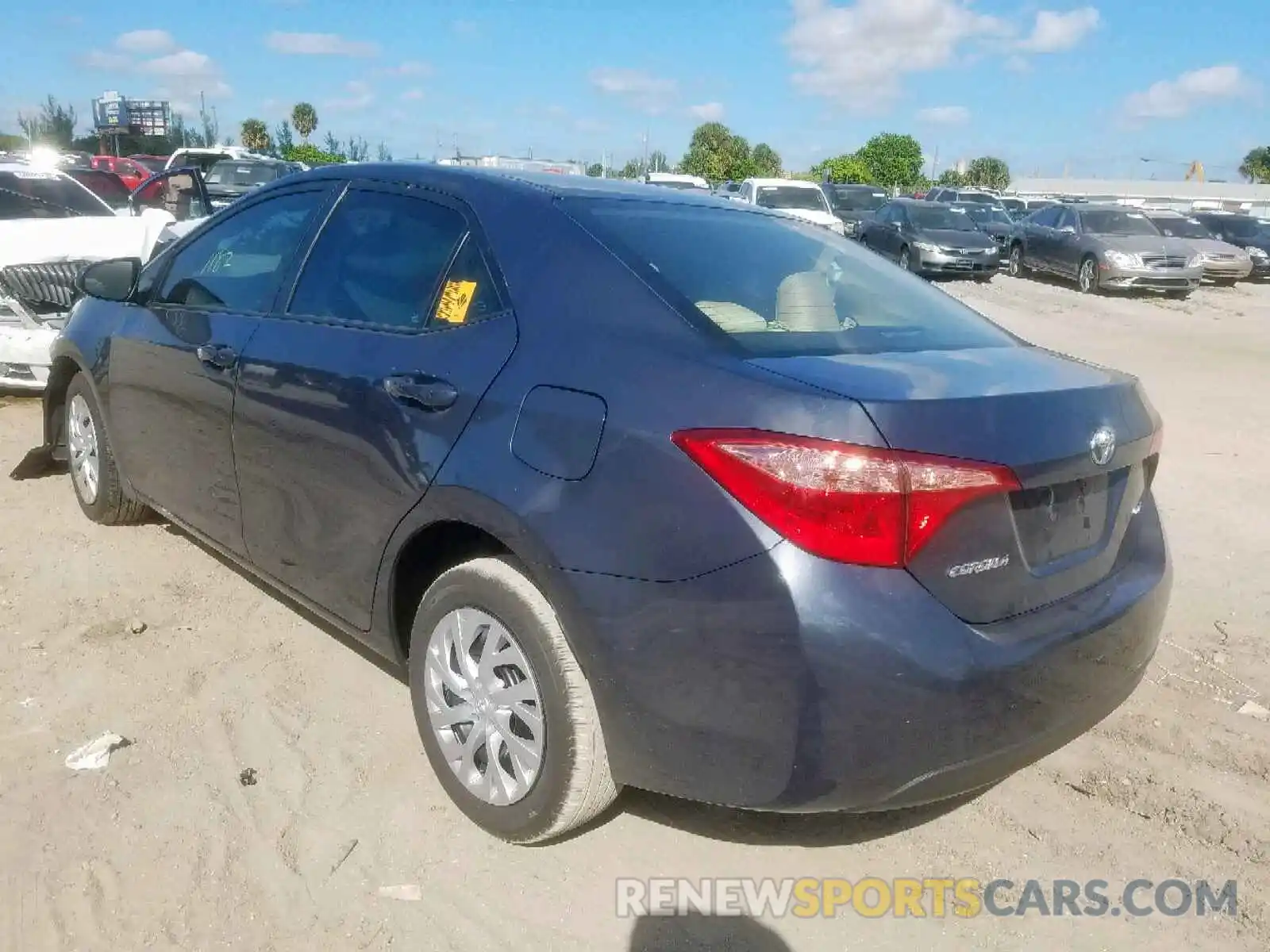 3 Photograph of a damaged car 5YFBURHEXKP903251 TOYOTA COROLLA 2019