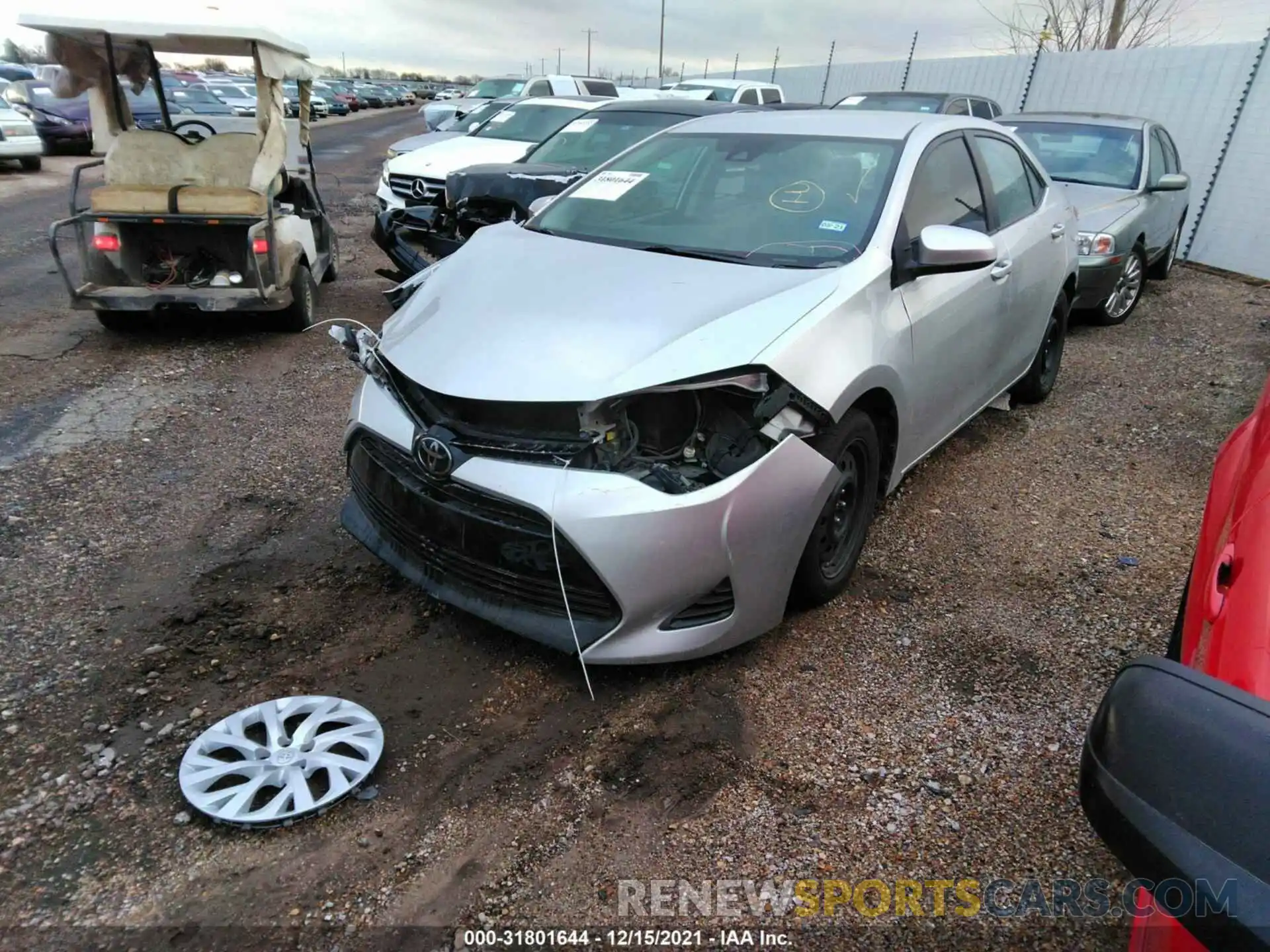 2 Photograph of a damaged car 5YFBURHEXKP903279 TOYOTA COROLLA 2019