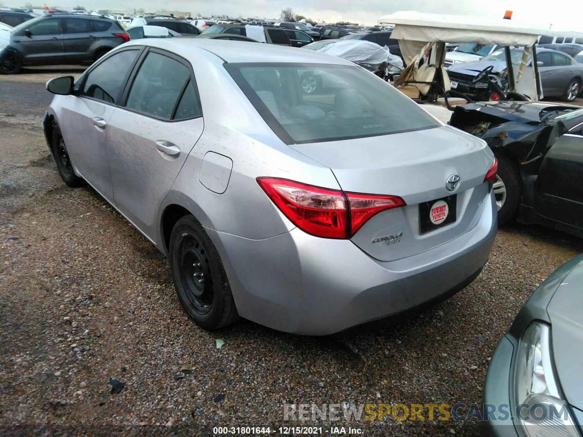 3 Photograph of a damaged car 5YFBURHEXKP903279 TOYOTA COROLLA 2019