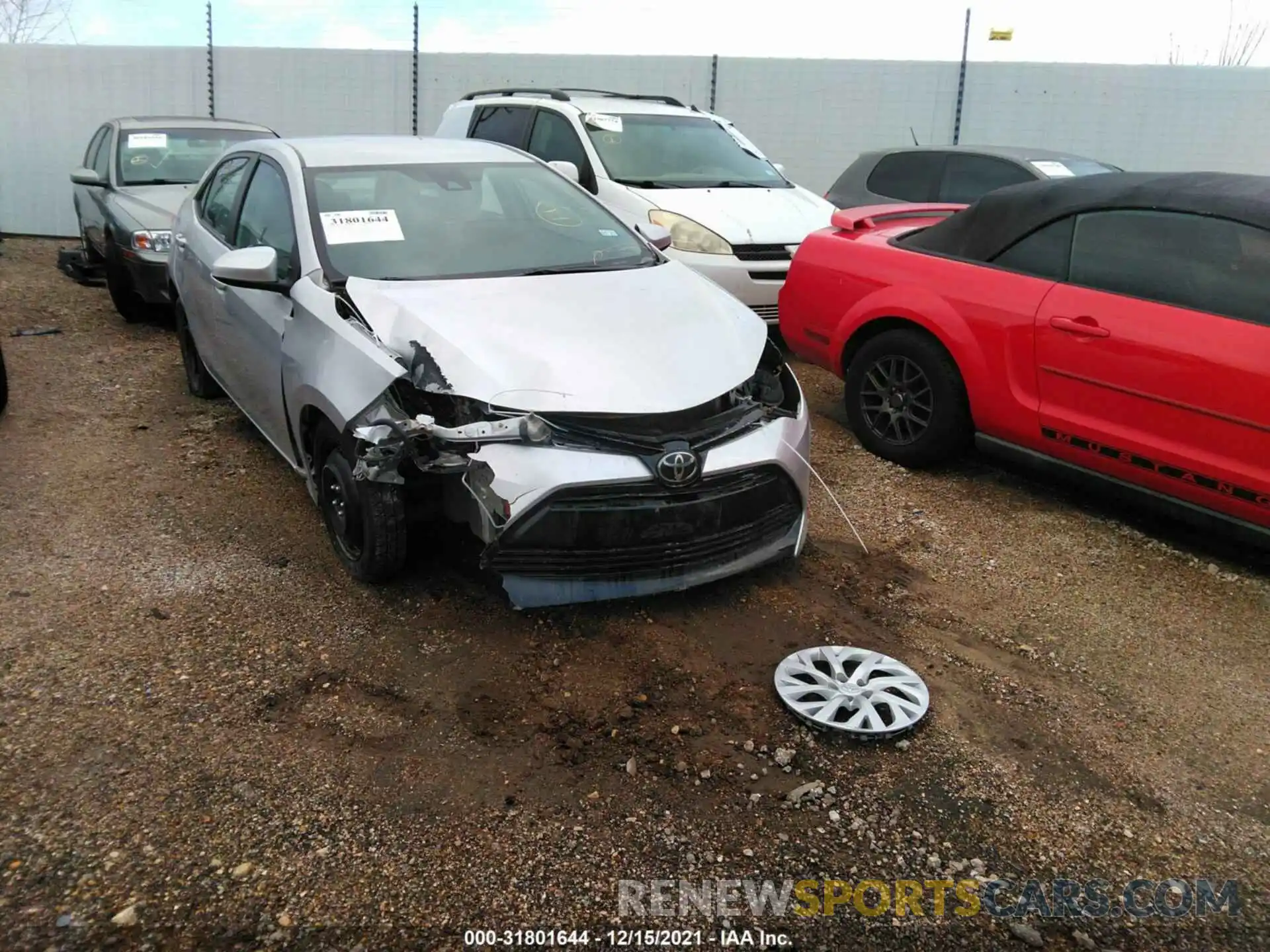 6 Photograph of a damaged car 5YFBURHEXKP903279 TOYOTA COROLLA 2019