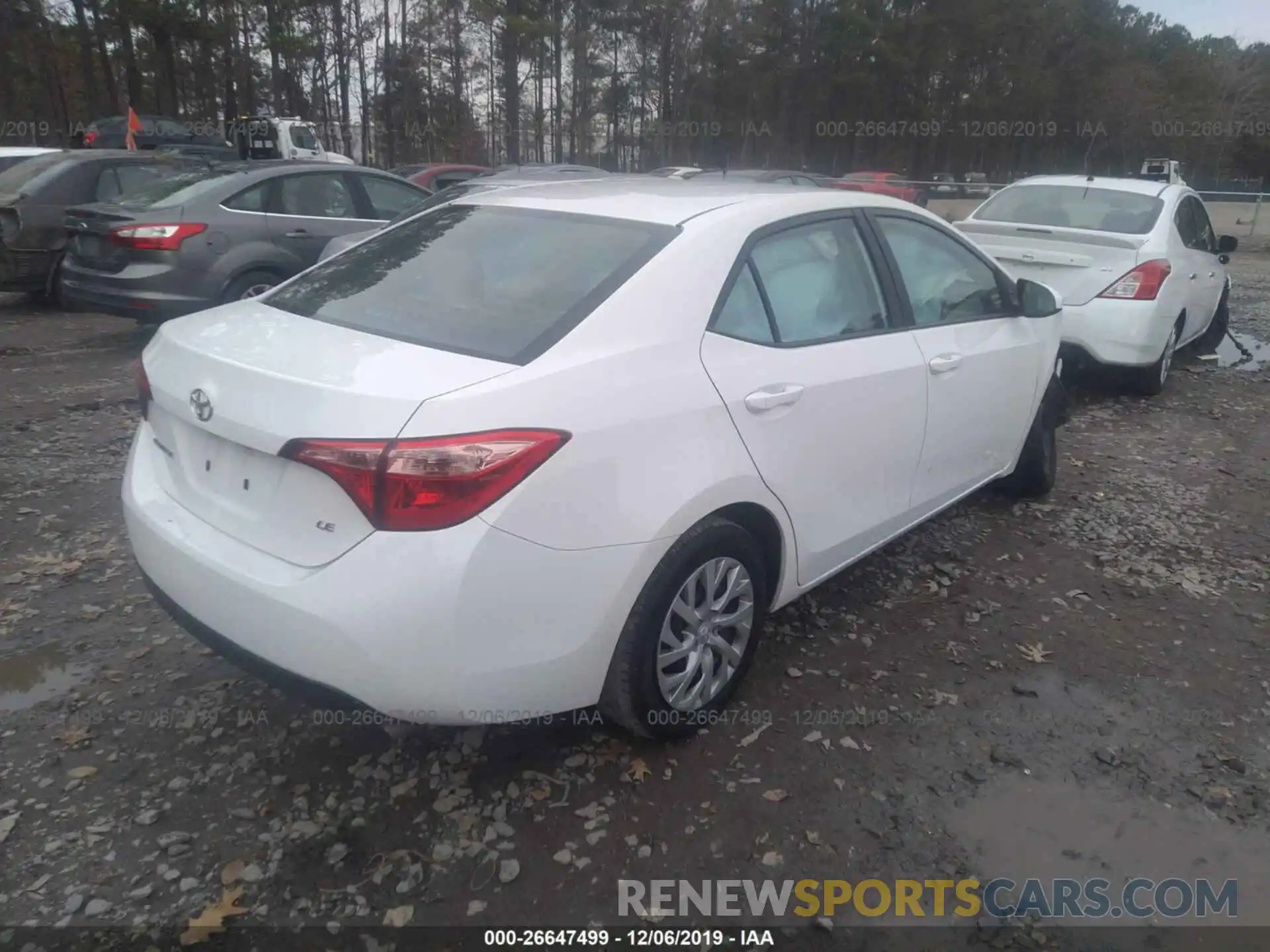 4 Photograph of a damaged car 5YFBURHEXKP903718 TOYOTA COROLLA 2019