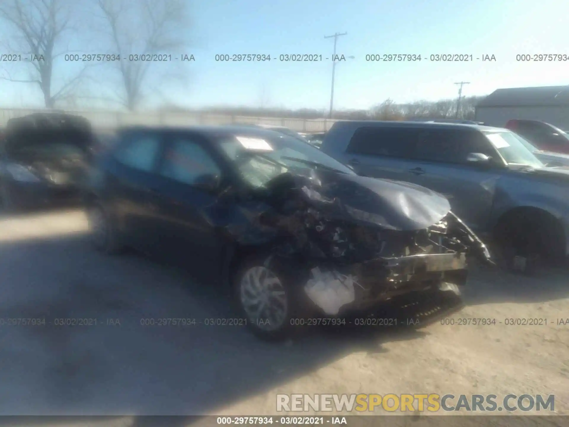 1 Photograph of a damaged car 5YFBURHEXKP904142 TOYOTA COROLLA 2019