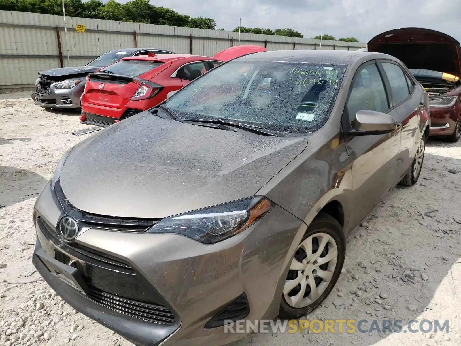 2 Photograph of a damaged car 5YFBURHEXKP904643 TOYOTA COROLLA 2019