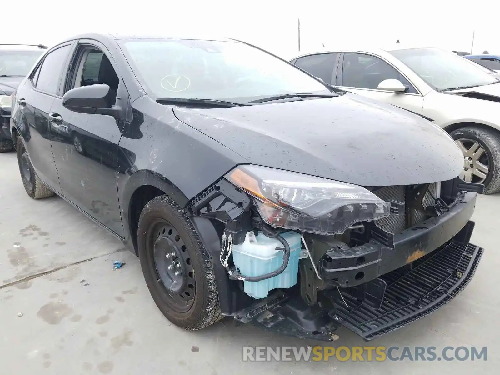 1 Photograph of a damaged car 5YFBURHEXKP904920 TOYOTA COROLLA 2019