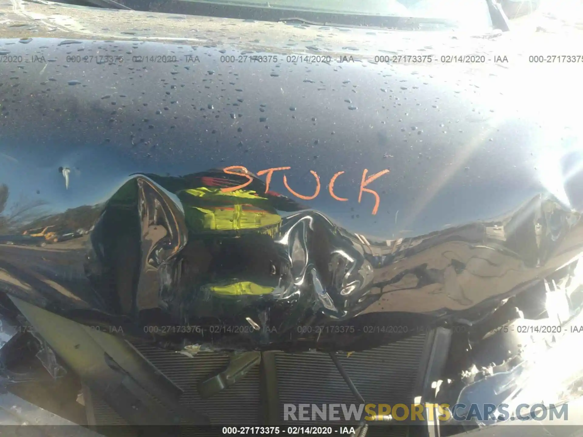 10 Photograph of a damaged car 5YFBURHEXKP905467 TOYOTA COROLLA 2019