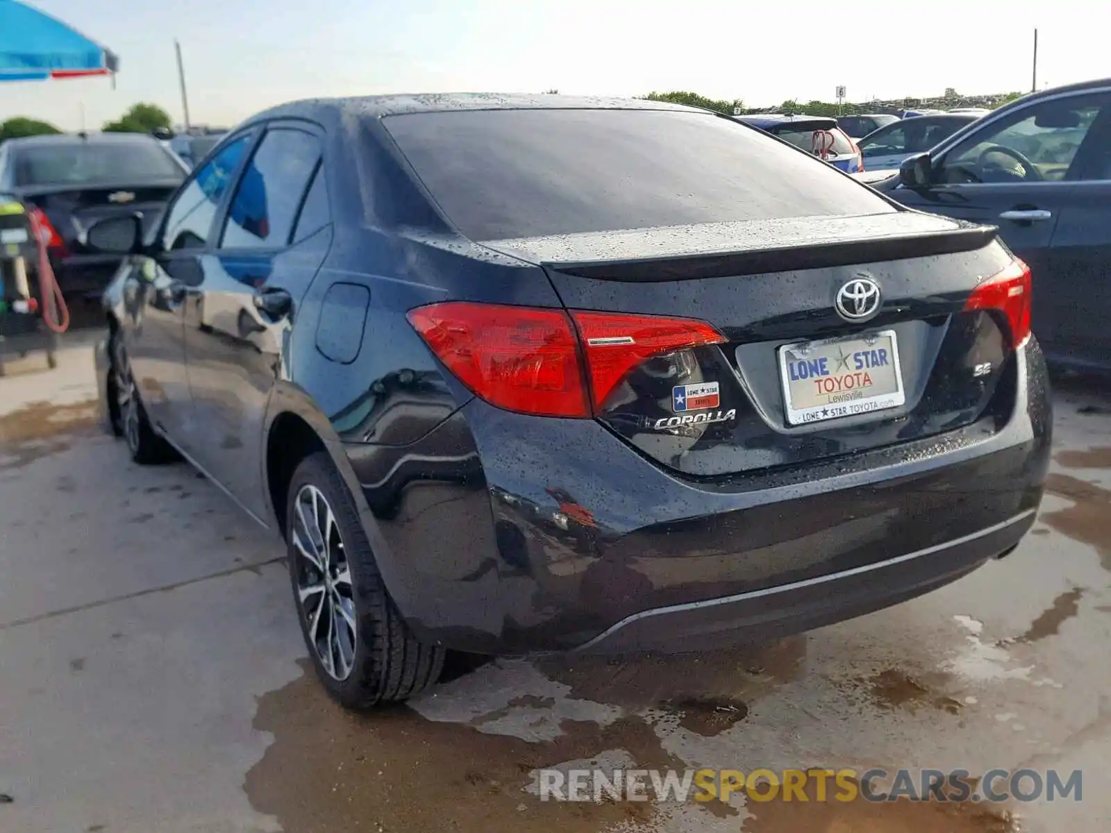 3 Photograph of a damaged car 5YFBURHEXKP905758 TOYOTA COROLLA 2019