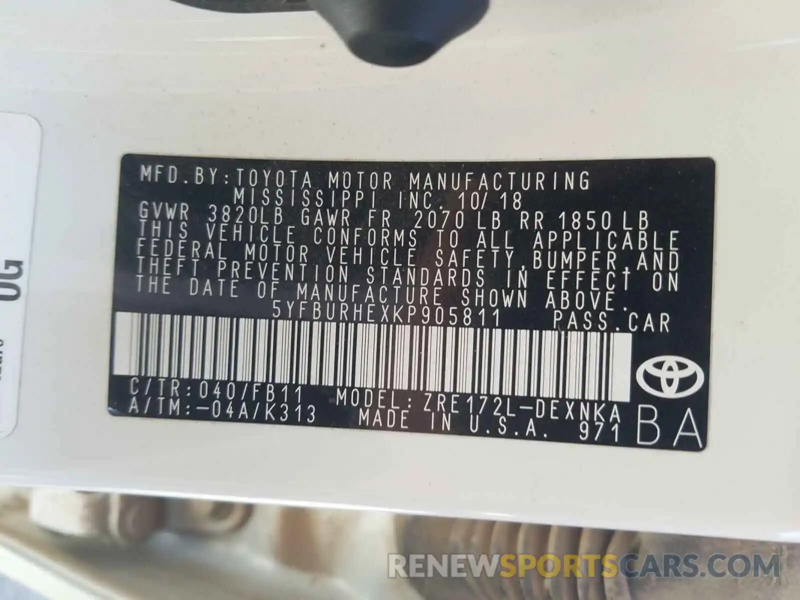 10 Photograph of a damaged car 5YFBURHEXKP905811 TOYOTA COROLLA 2019