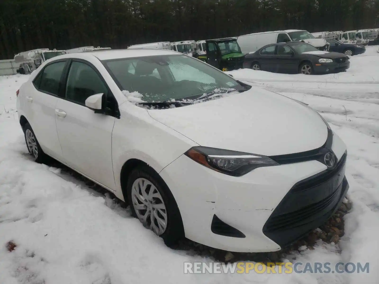 1 Photograph of a damaged car 5YFBURHEXKP906313 TOYOTA COROLLA 2019