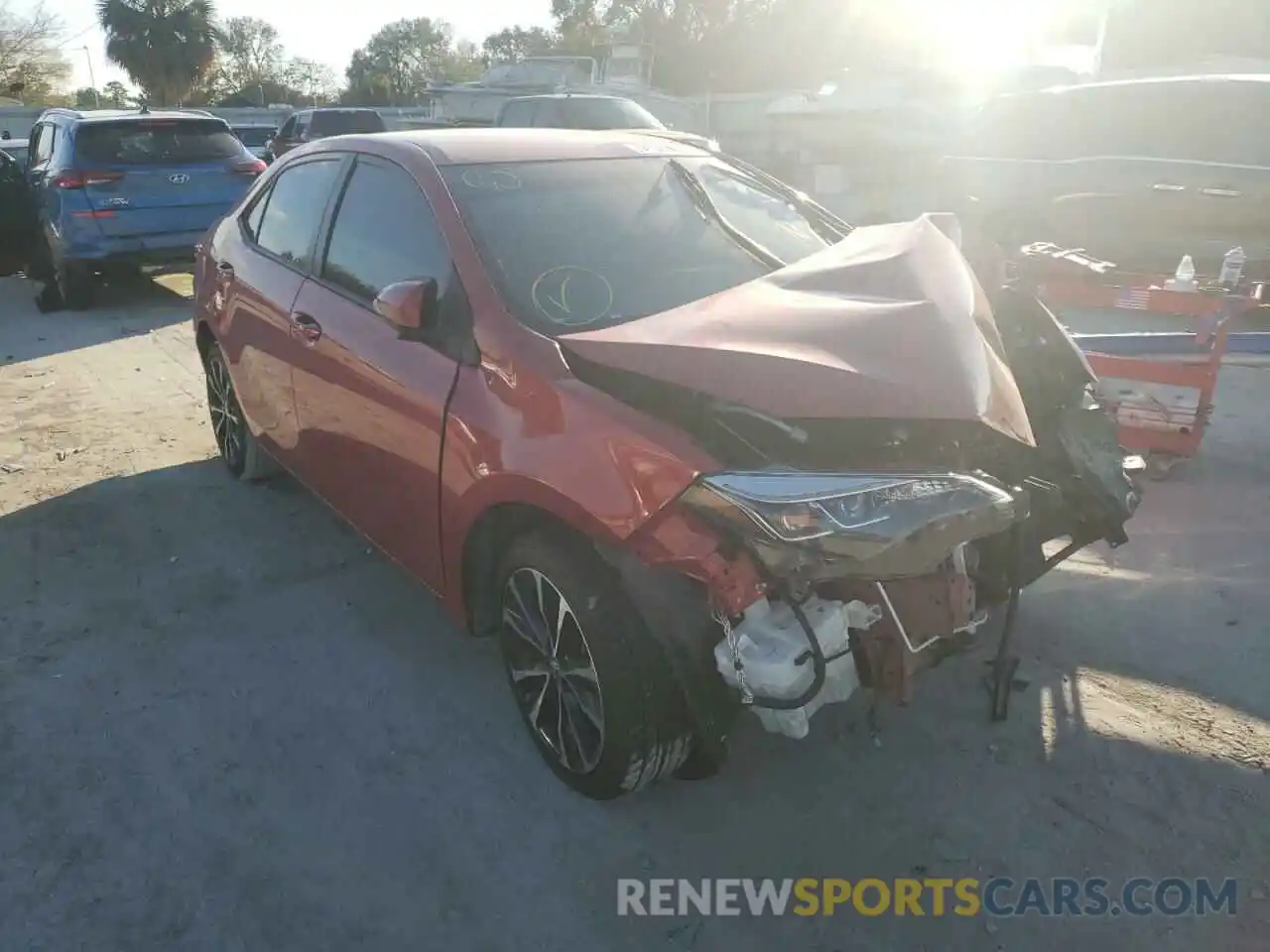 1 Photograph of a damaged car 5YFBURHEXKP906344 TOYOTA COROLLA 2019