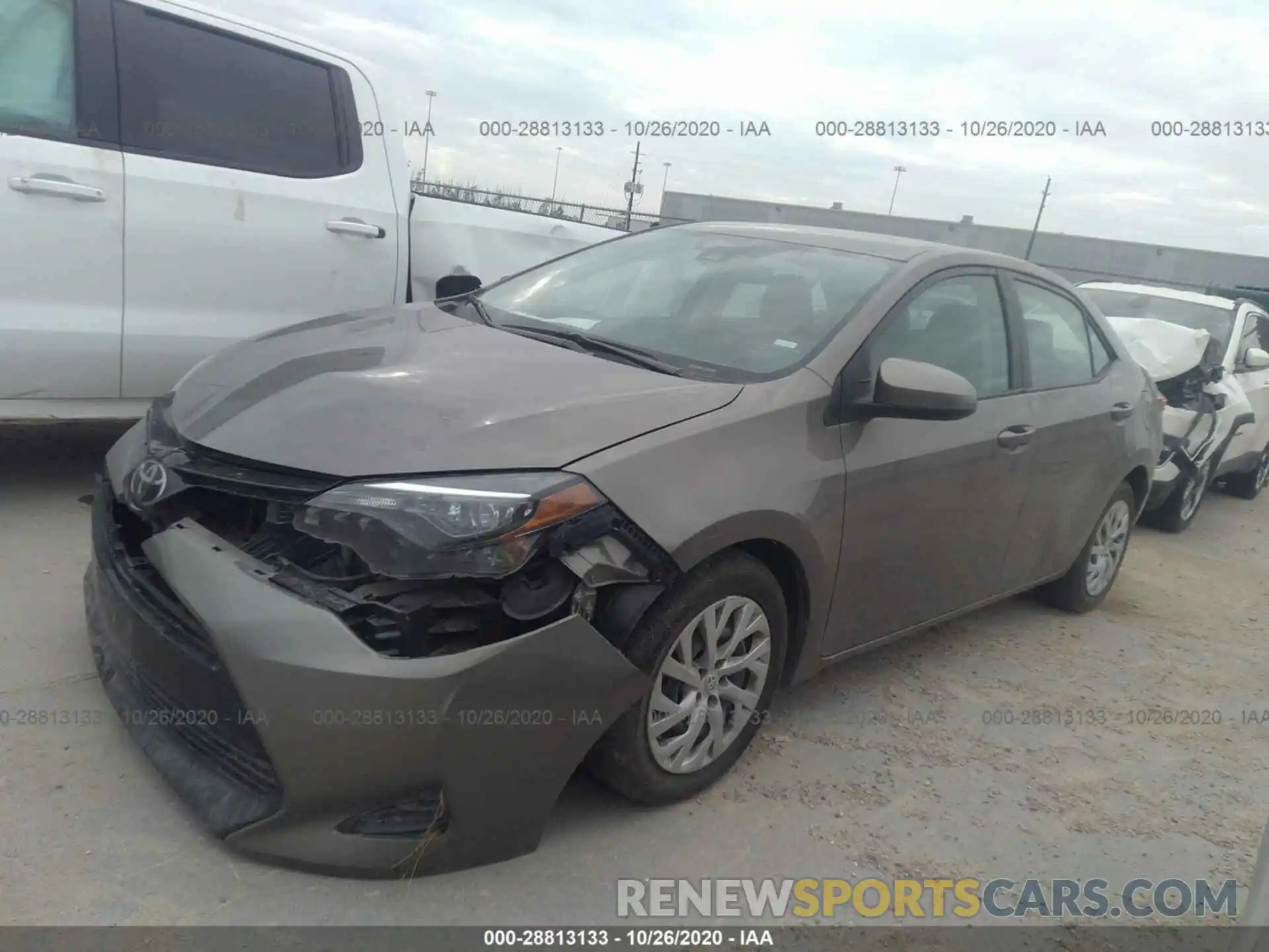 2 Photograph of a damaged car 5YFBURHEXKP906876 TOYOTA COROLLA 2019