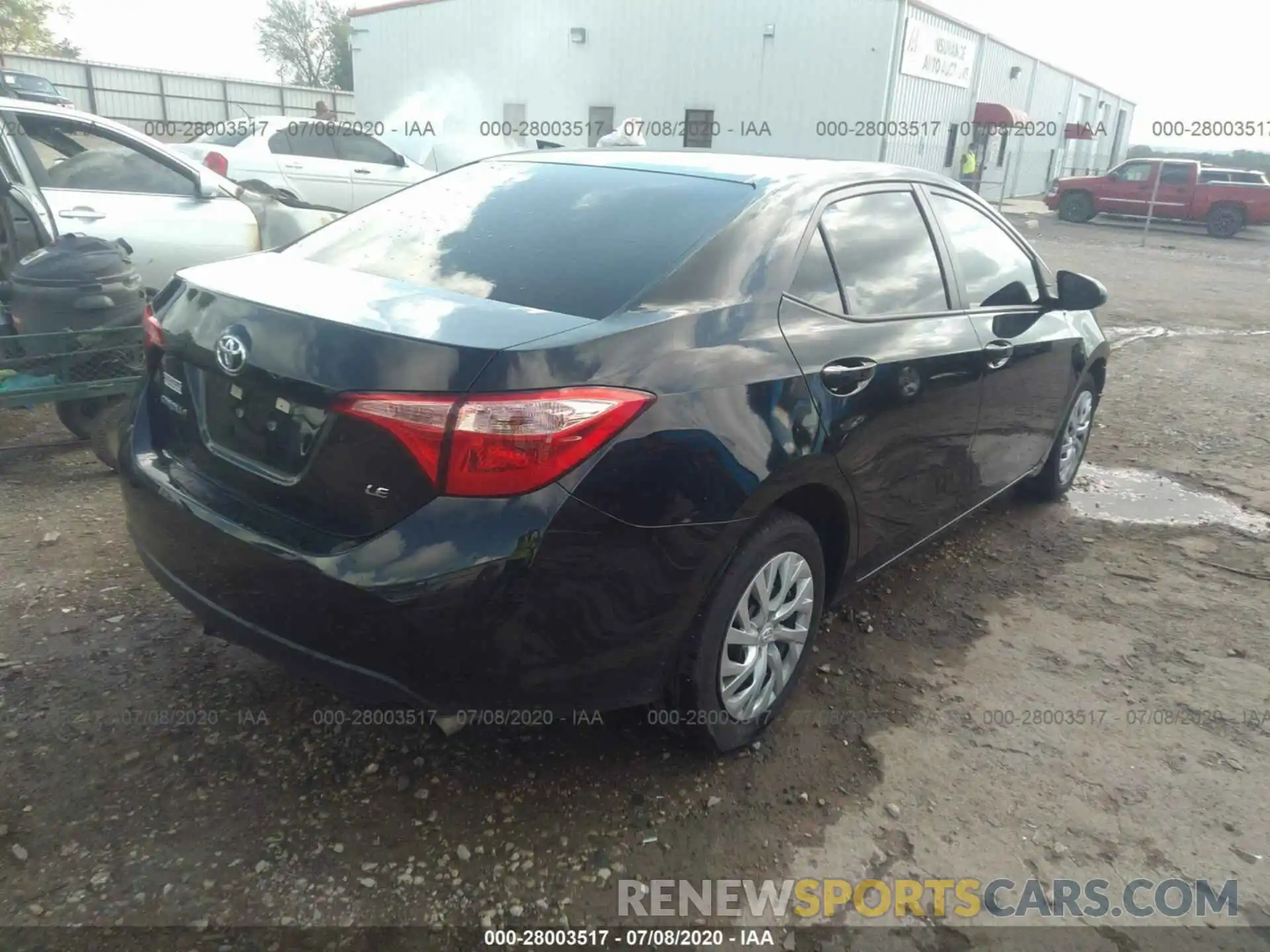 4 Photograph of a damaged car 5YFBURHEXKP907025 TOYOTA COROLLA 2019