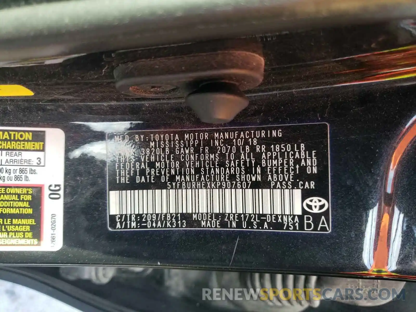 10 Photograph of a damaged car 5YFBURHEXKP907607 TOYOTA COROLLA 2019