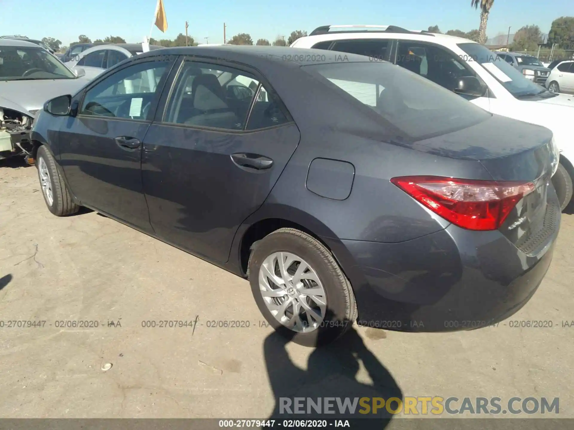 3 Photograph of a damaged car 5YFBURHEXKP907932 TOYOTA COROLLA 2019