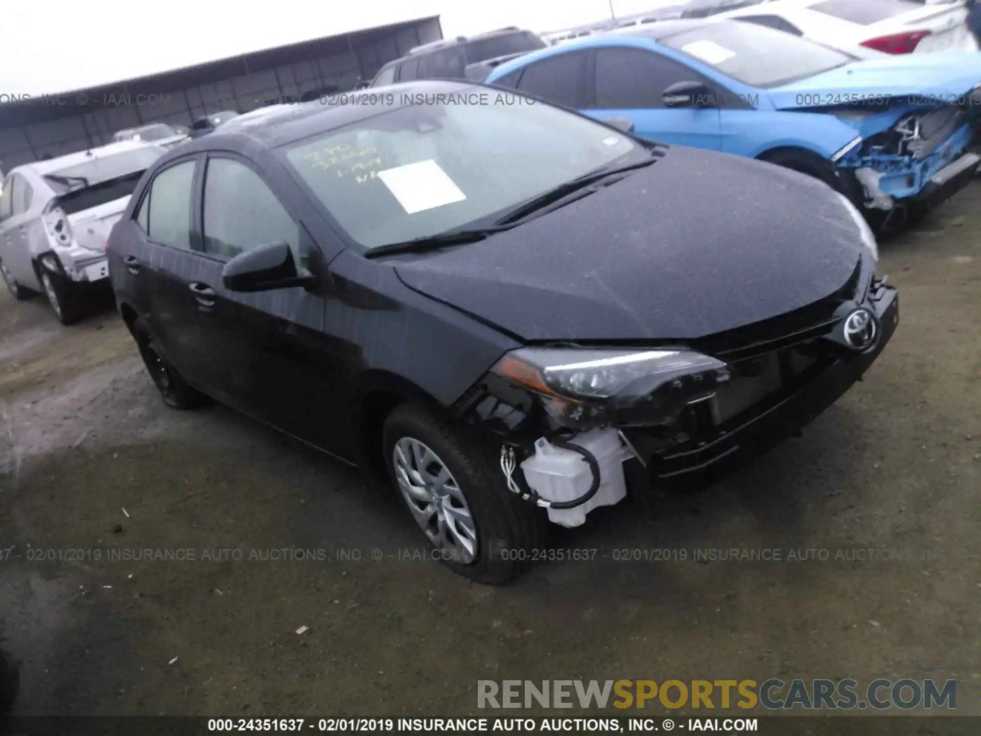 1 Photograph of a damaged car 5YFBURHEXKP908272 TOYOTA COROLLA 2019