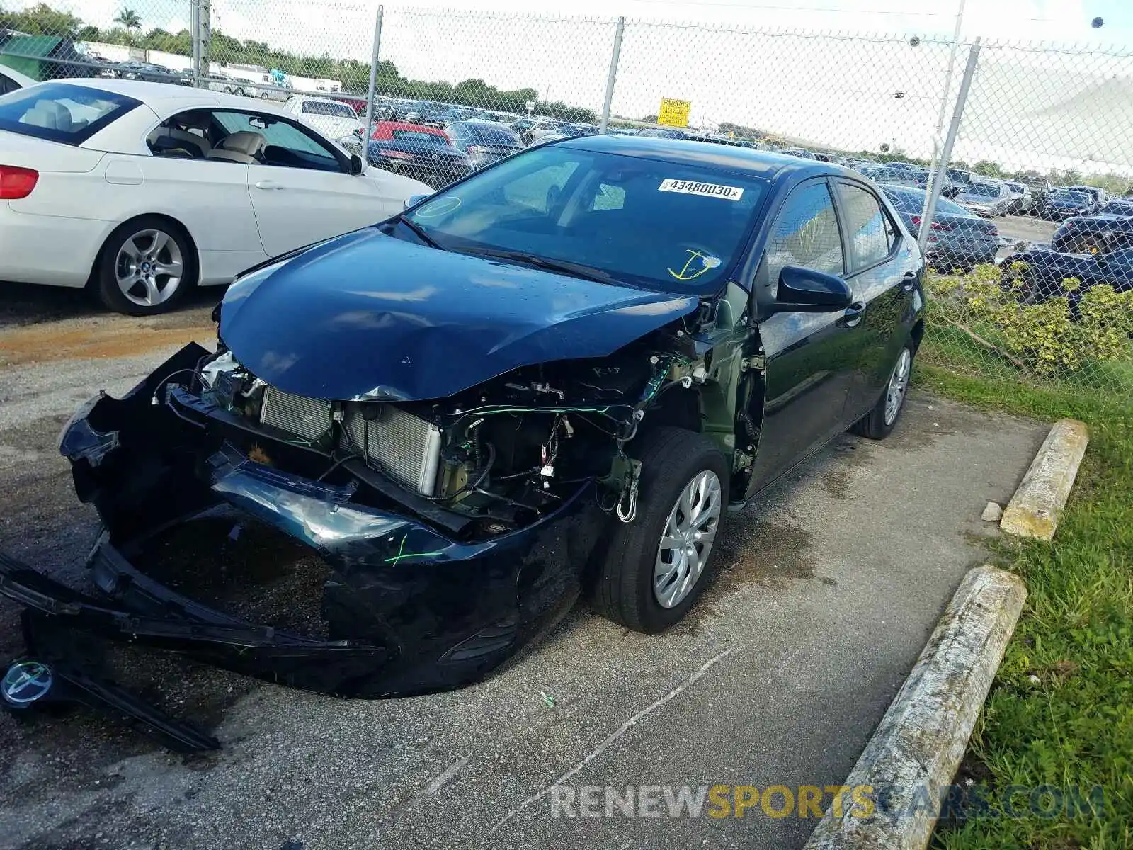 2 Photograph of a damaged car 5YFBURHEXKP909079 TOYOTA COROLLA 2019