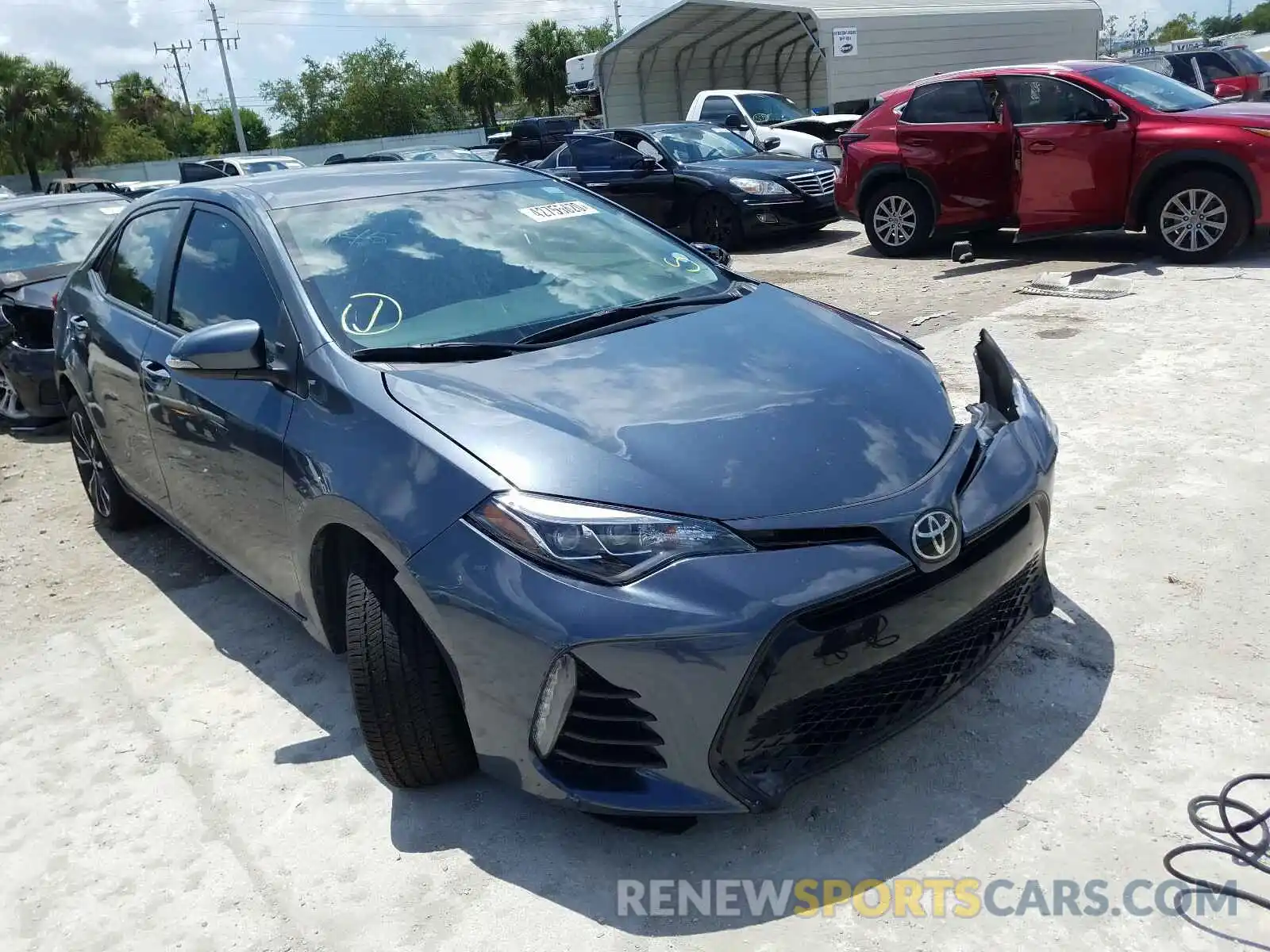 1 Photograph of a damaged car 5YFBURHEXKP909745 TOYOTA COROLLA 2019