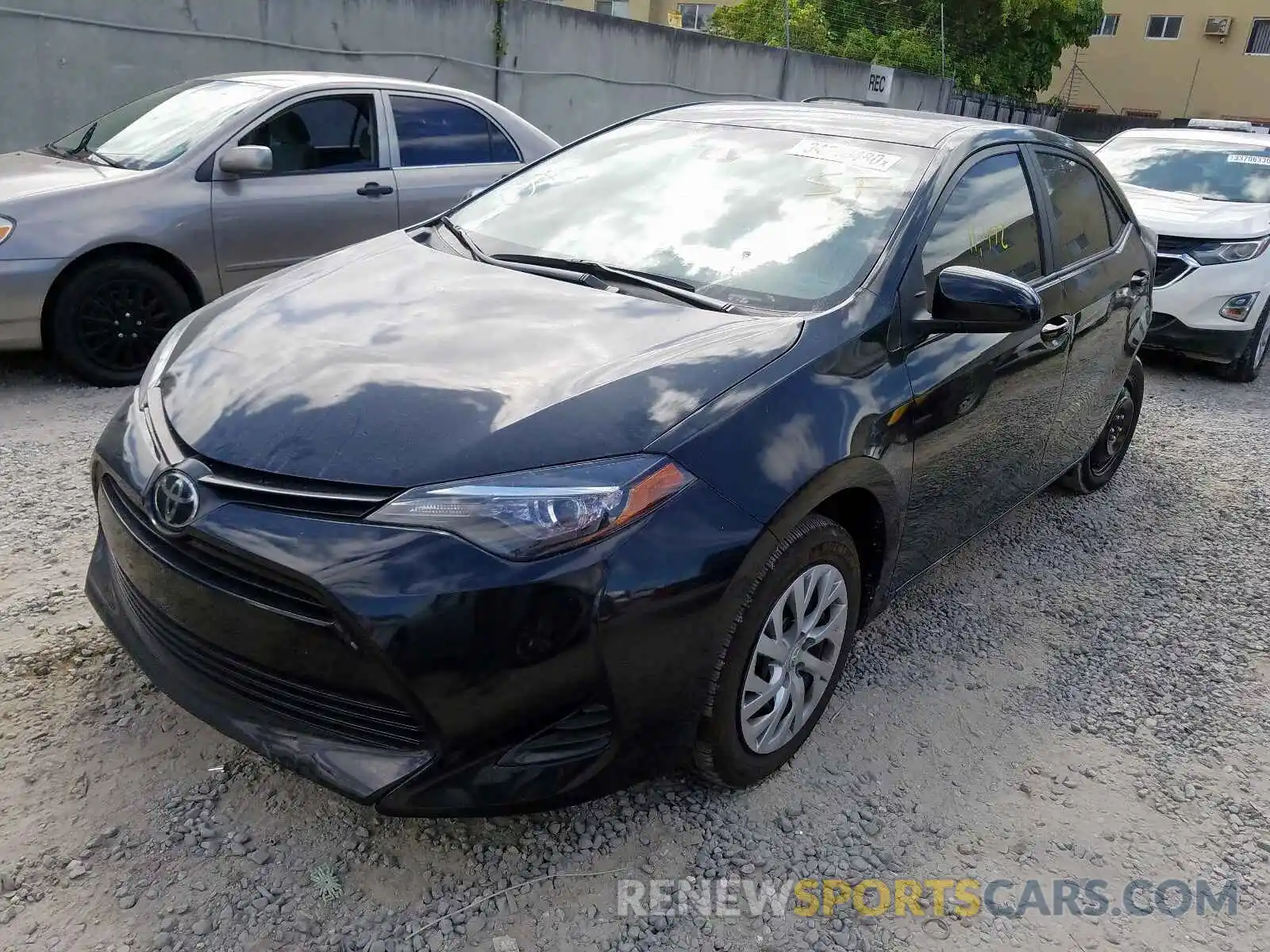 2 Photograph of a damaged car 5YFBURHEXKP909874 TOYOTA COROLLA 2019