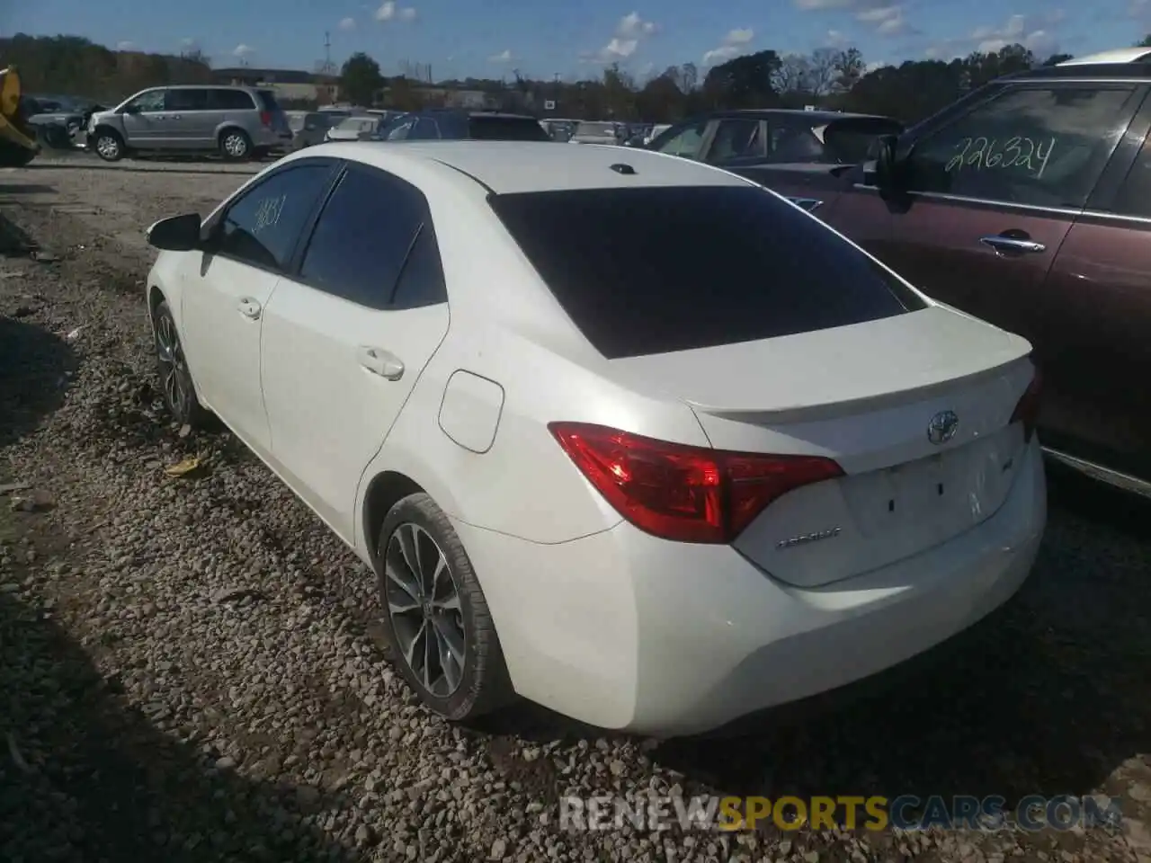 3 Photograph of a damaged car 5YFBURHEXKP909969 TOYOTA COROLLA 2019