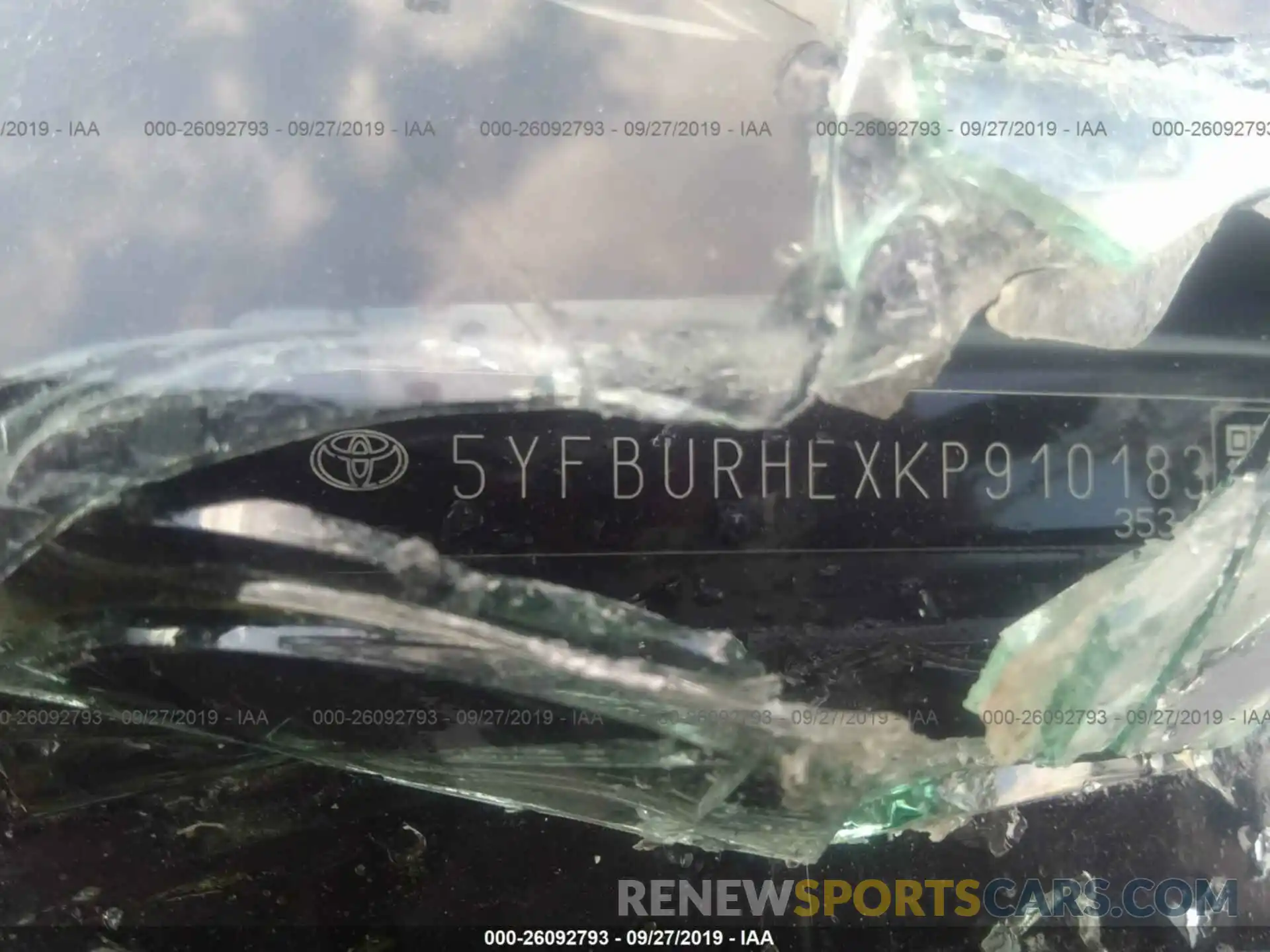 9 Photograph of a damaged car 5YFBURHEXKP910183 TOYOTA COROLLA 2019