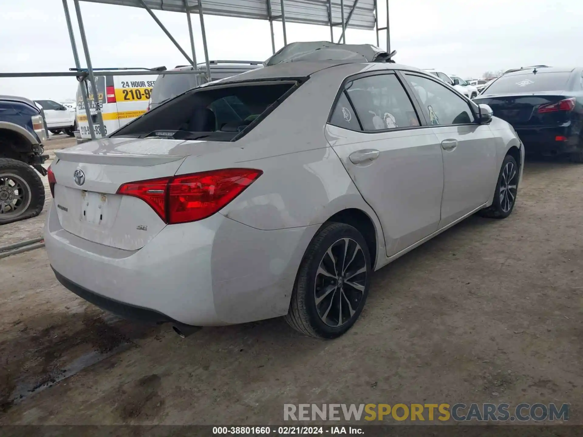 4 Photograph of a damaged car 5YFBURHEXKP910247 TOYOTA COROLLA 2019