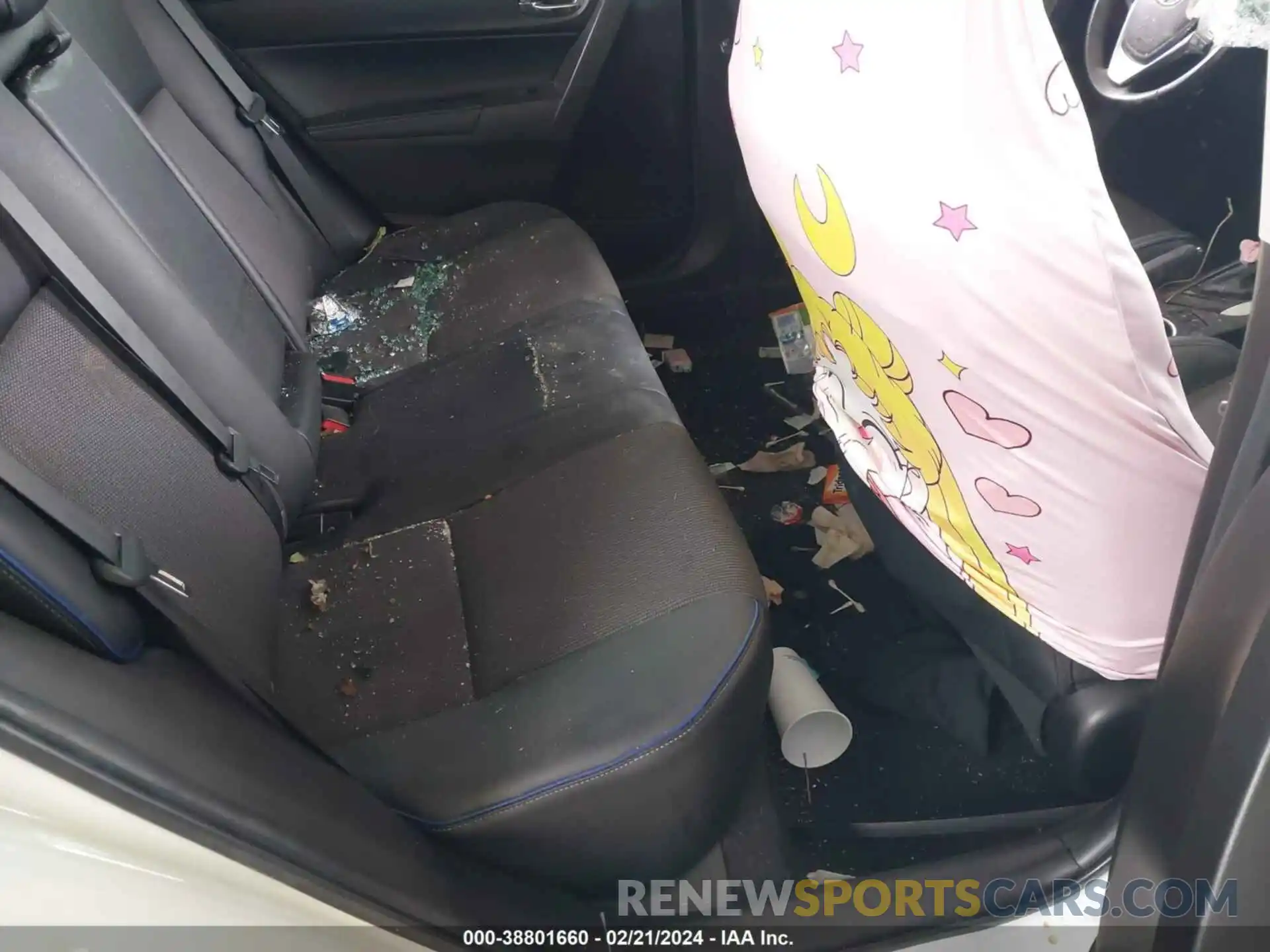 8 Photograph of a damaged car 5YFBURHEXKP910247 TOYOTA COROLLA 2019