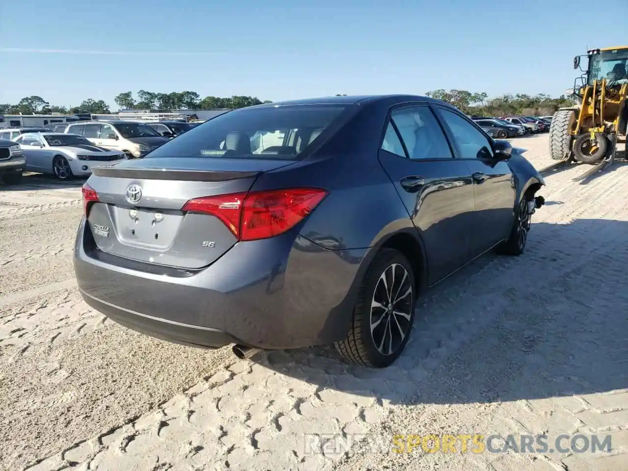 4 Photograph of a damaged car 5YFBURHEXKP910779 TOYOTA COROLLA 2019