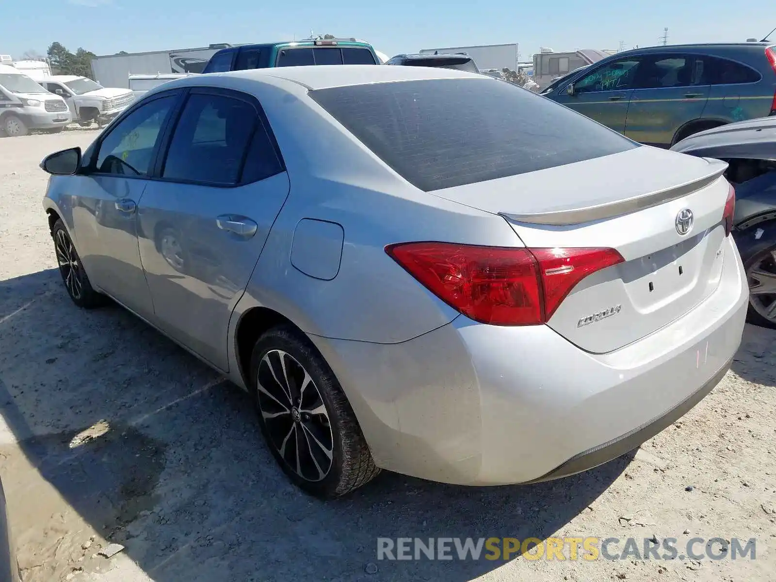 3 Photograph of a damaged car 5YFBURHEXKP911057 TOYOTA COROLLA 2019