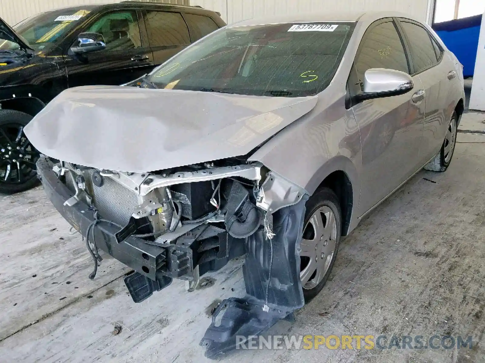 2 Photograph of a damaged car 5YFBURHEXKP911298 TOYOTA COROLLA 2019