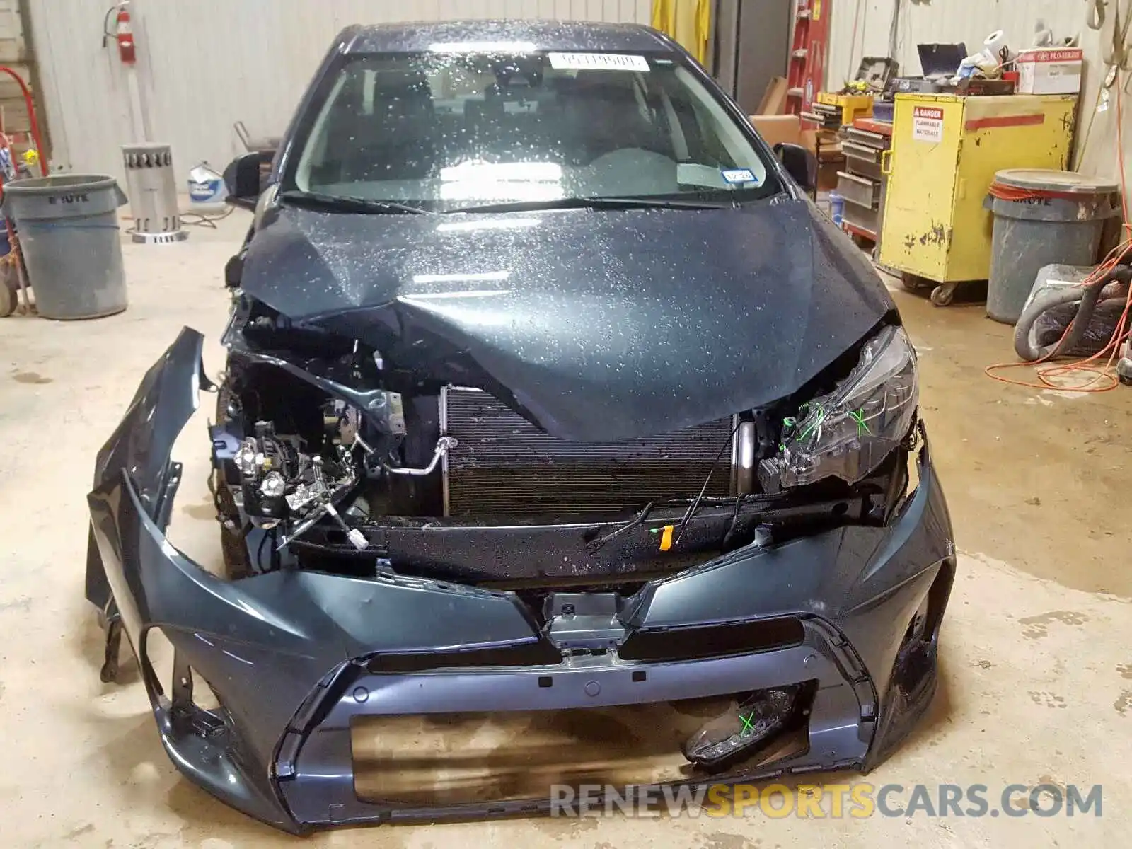 9 Photograph of a damaged car 5YFBURHEXKP911611 TOYOTA COROLLA 2019