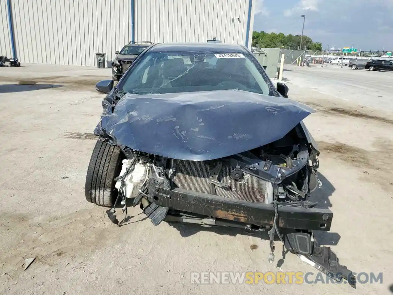 5 Photograph of a damaged car 5YFBURHEXKP911754 TOYOTA COROLLA 2019