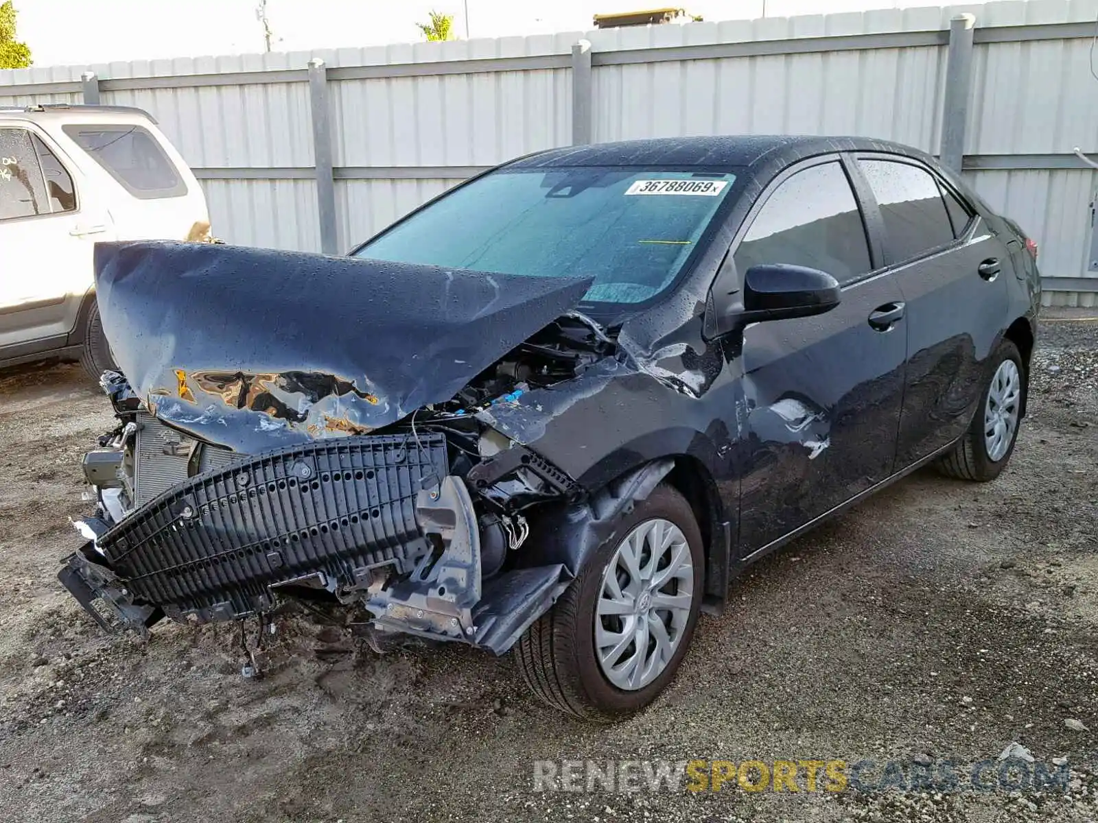 2 Photograph of a damaged car 5YFBURHEXKP912628 TOYOTA COROLLA 2019